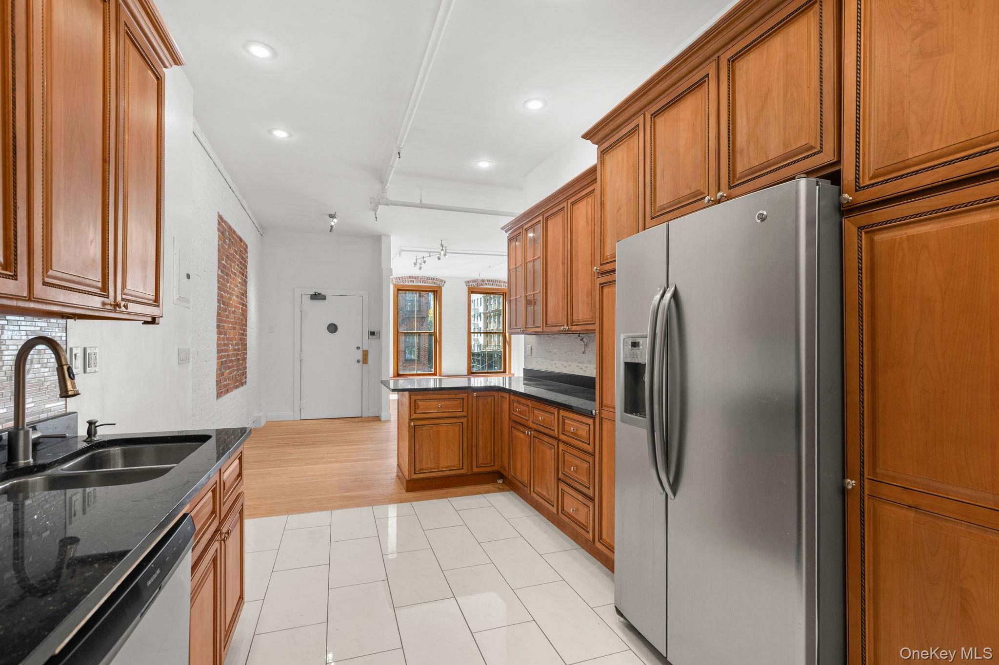 157 Spring Street, Unit 2 photo 11