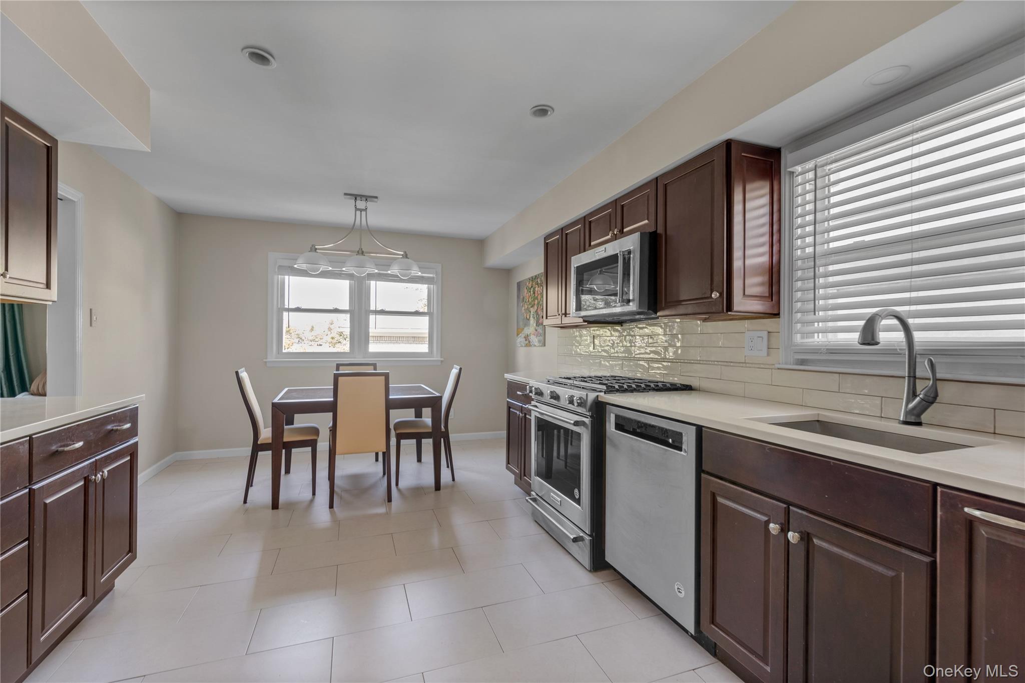 141-79 11th Avenue – For Sale photo 10