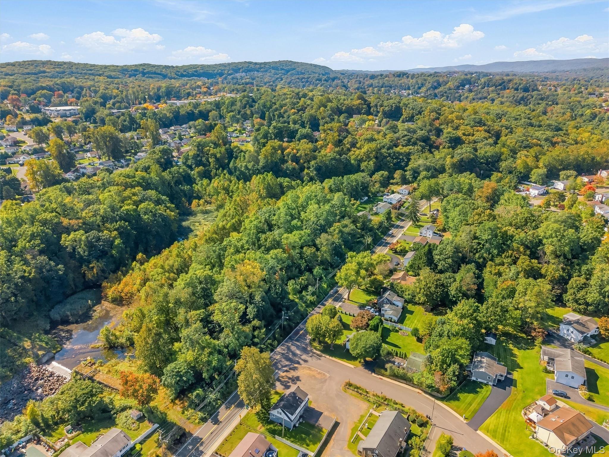 36 Suffern Lane – For Sale photo 7