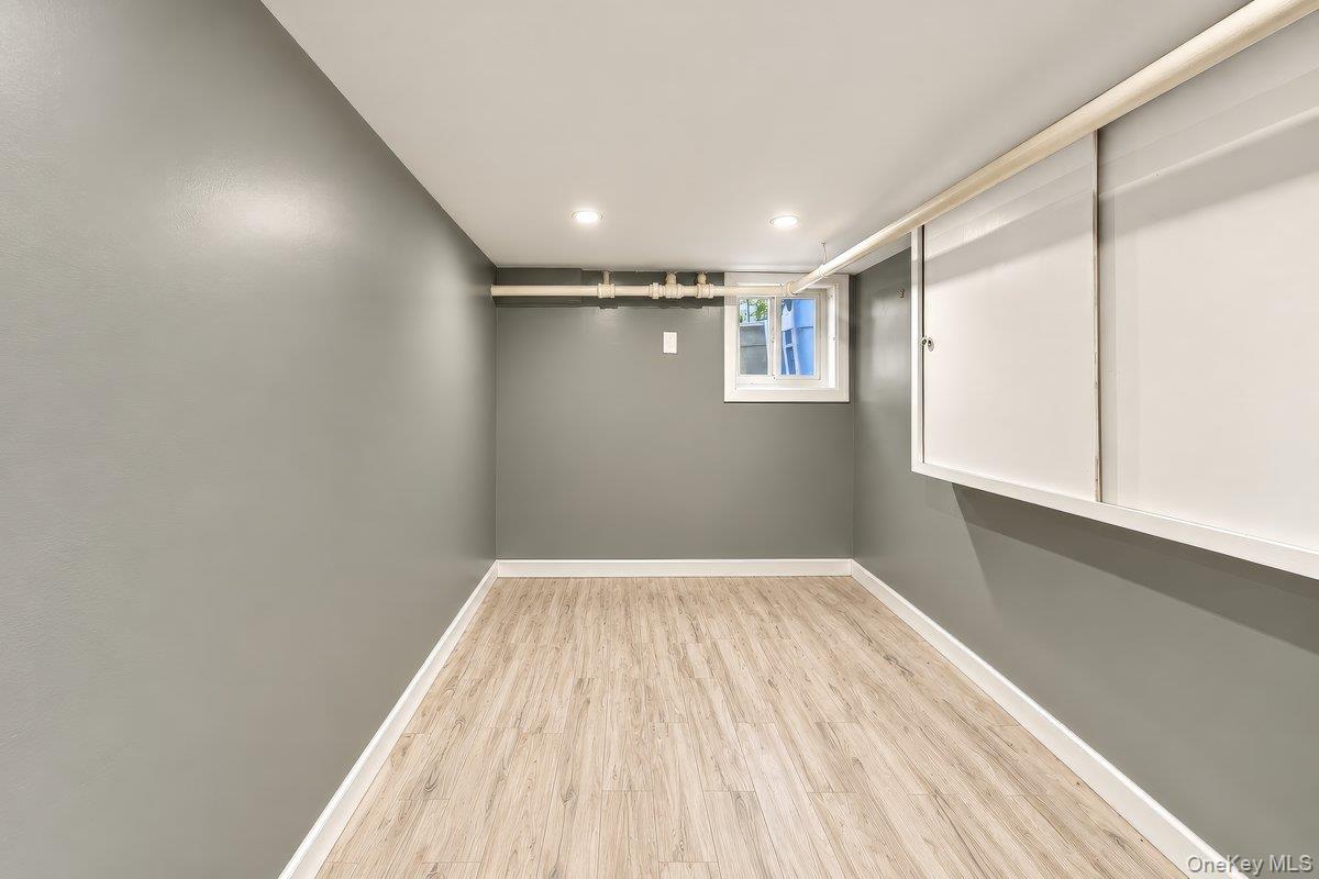 737 Bradley Street – For Sale photo 27