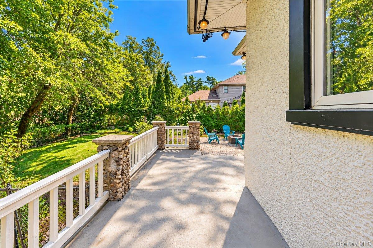 737 Bradley Street – For Sale photo 30