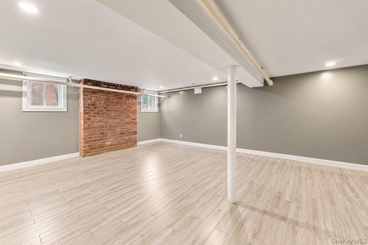 737 Bradley Street – For Sale photo 23
