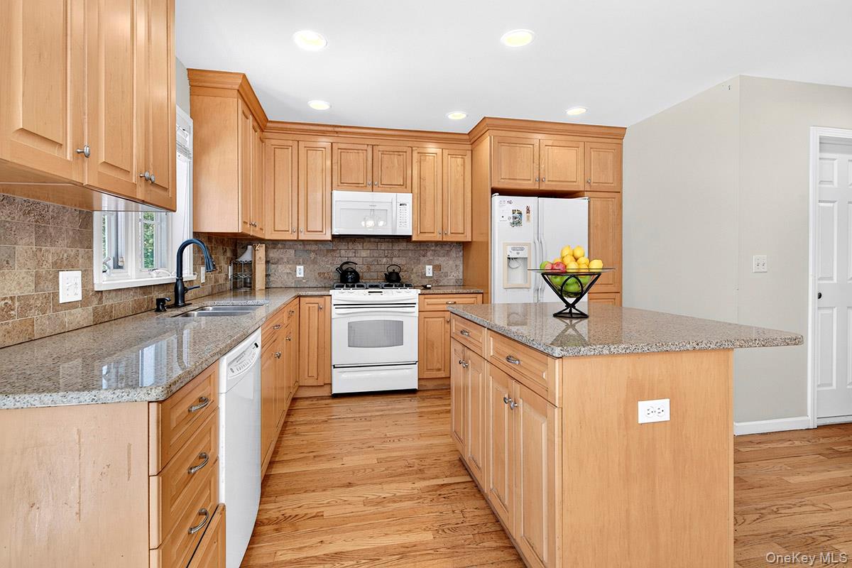 41 Mount Morris Avenue – For Sale photo 15