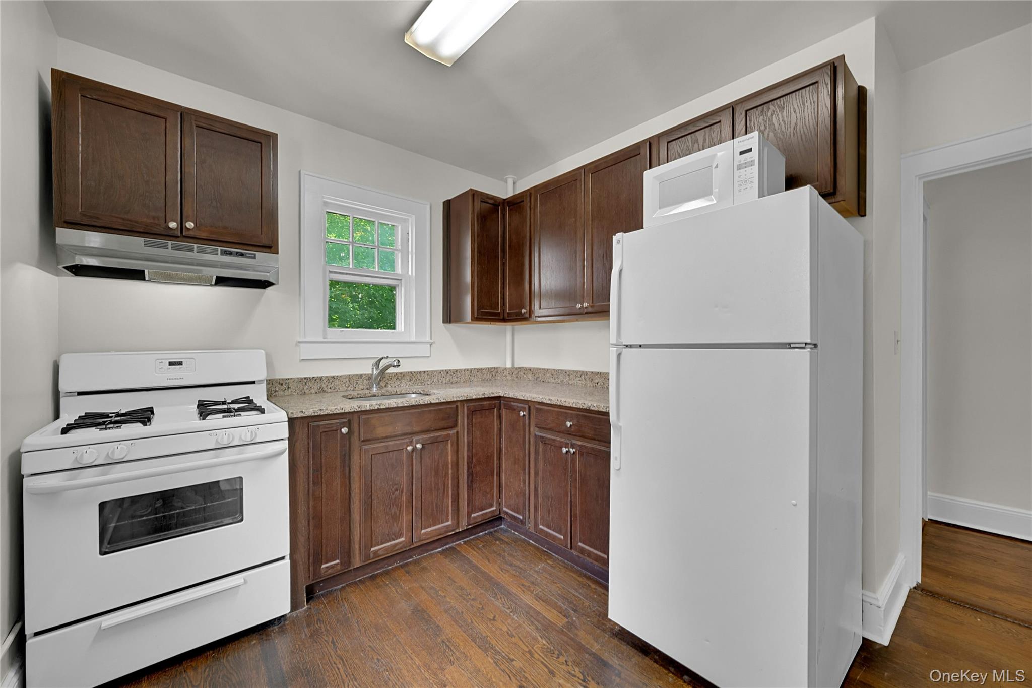 7 Holland Avenue – For Sale photo 28