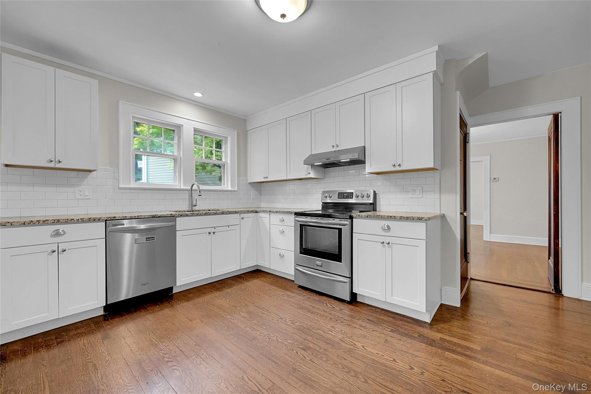 7 Holland Avenue – For Sale photo 12