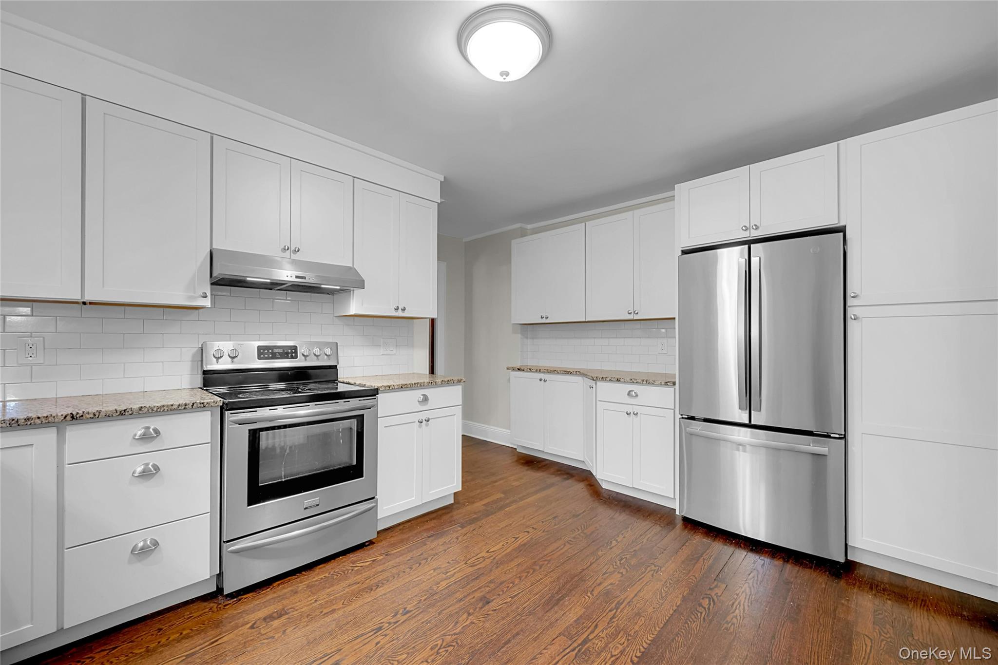 7 Holland Avenue – For Sale photo 13