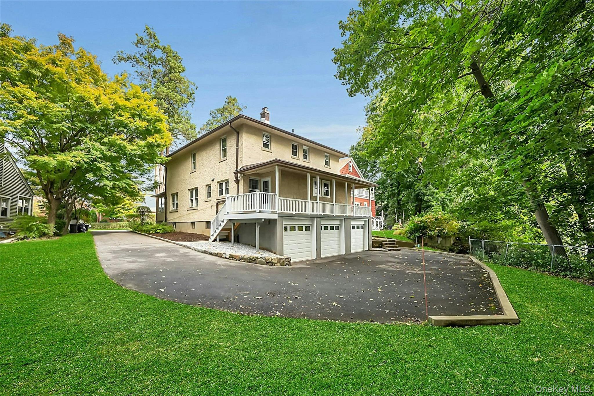 7 Holland Avenue – For Sale photo 4