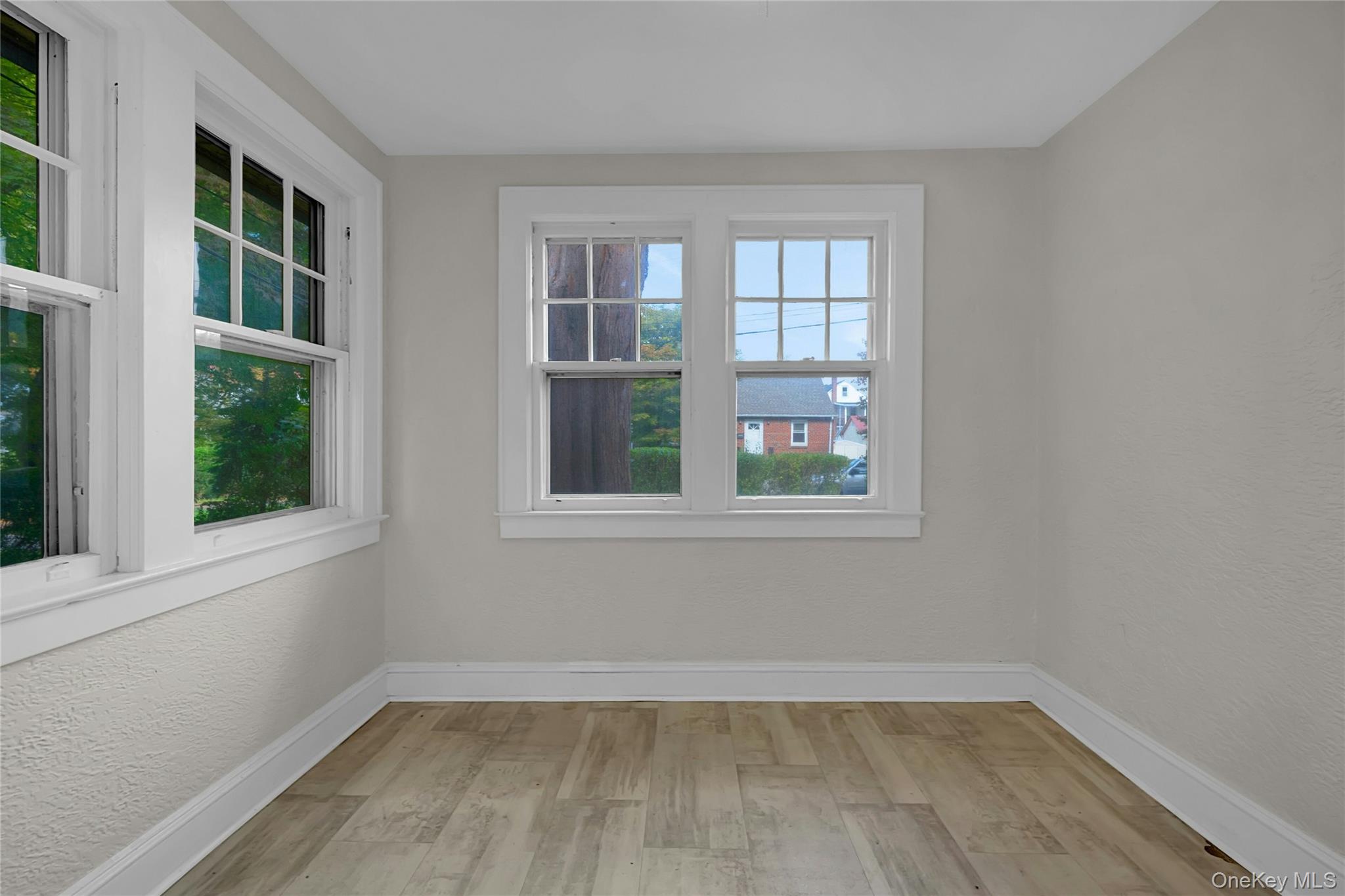 7 Holland Avenue – For Sale photo 8