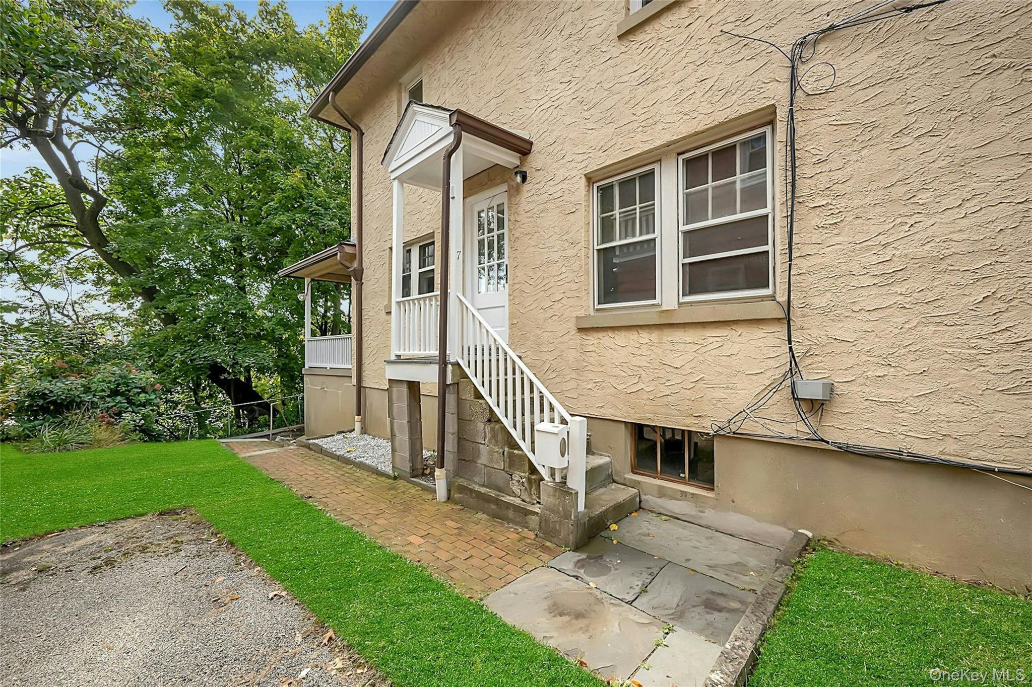 7 Holland Avenue – For Sale photo 24