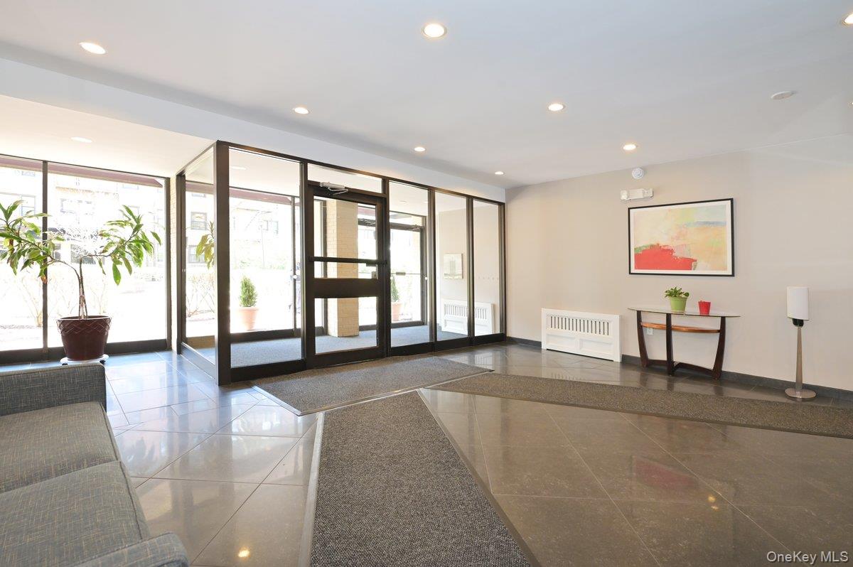 6 Birchwood Court, Unit 3F photo 13