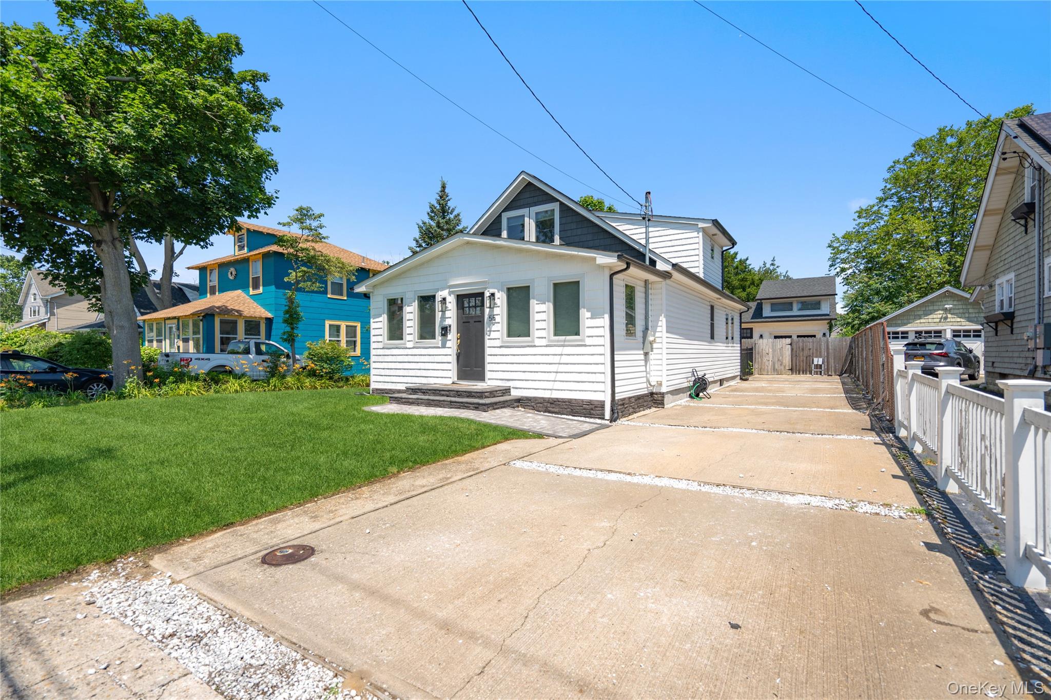 55 Cleveland Street – For Sale photo 2