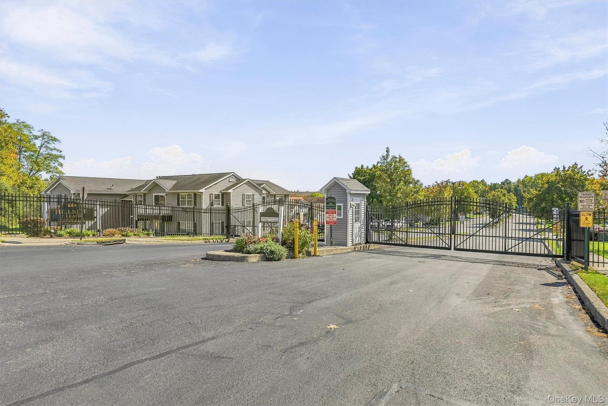 100 Hillside Drive, Unit B10 photo 2