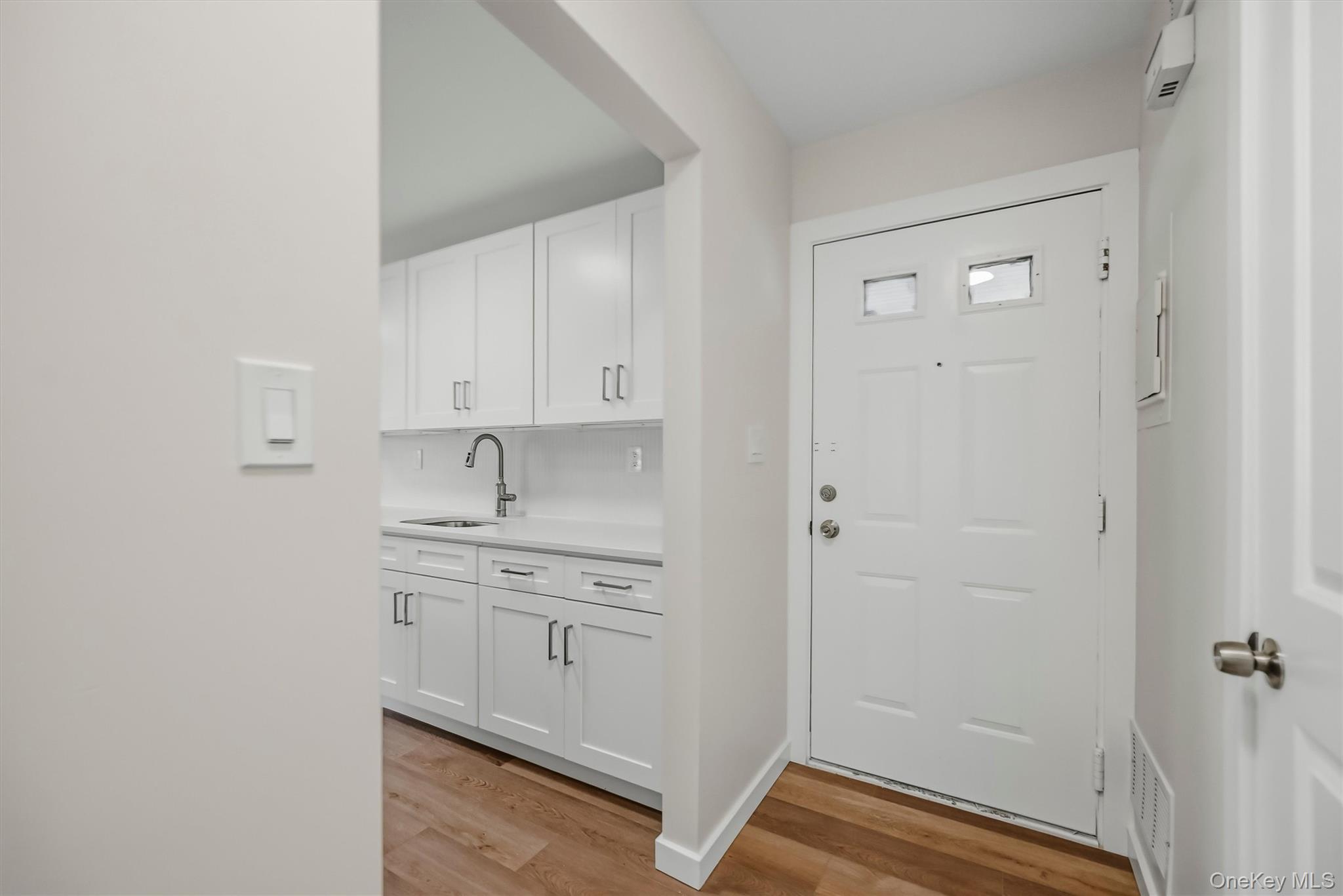 100 Hillside Drive, Unit B10 photo 7