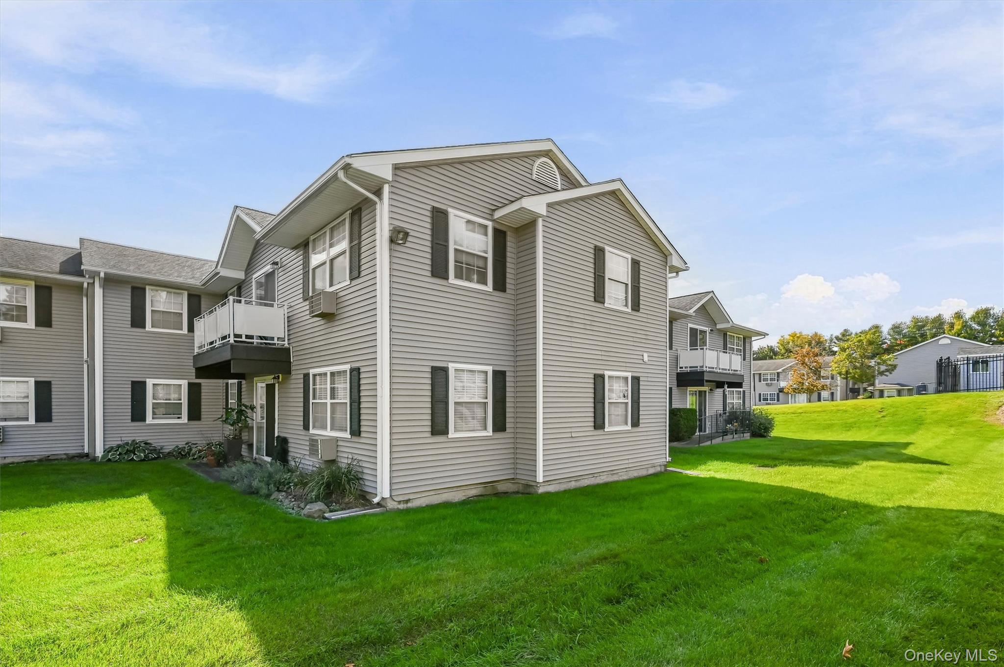 100 Hillside Drive, Unit B10 photo 34