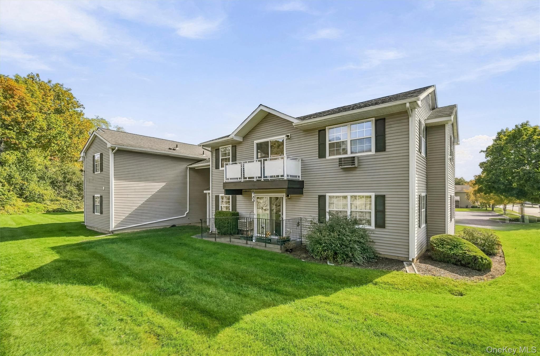 100 Hillside Drive, Unit B10 photo 33