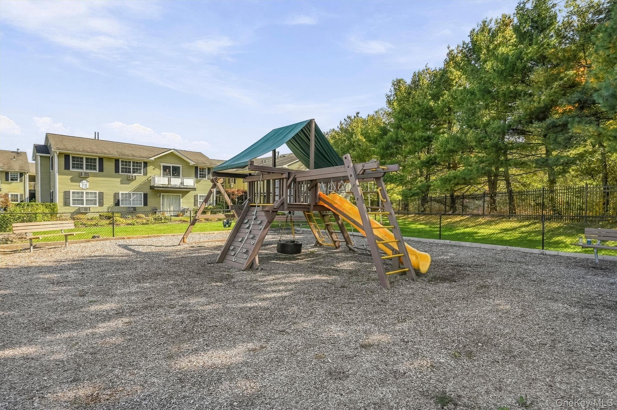 100 Hillside Drive, Unit B10 photo 35