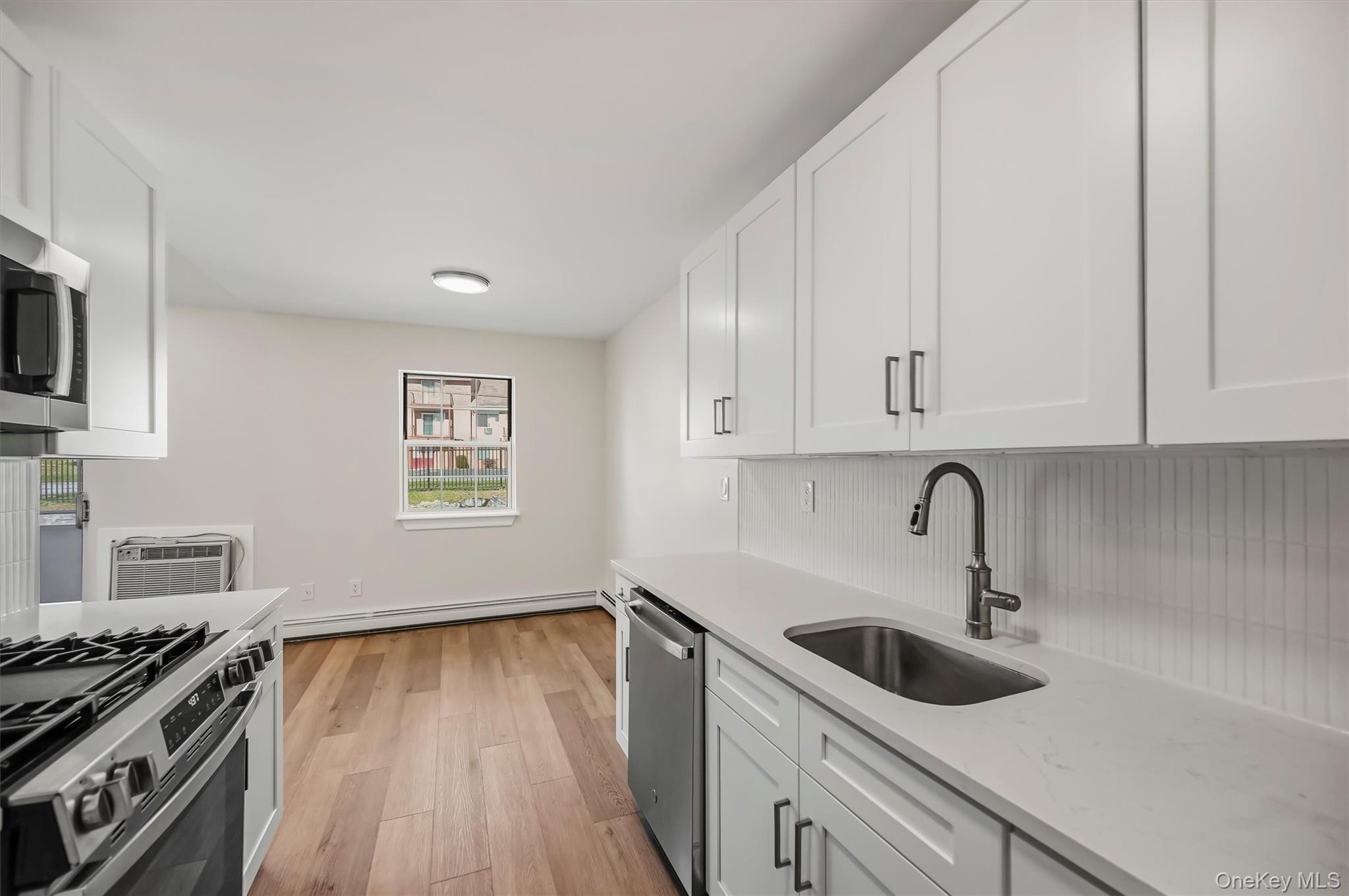 100 Hillside Drive, Unit B10 photo 13