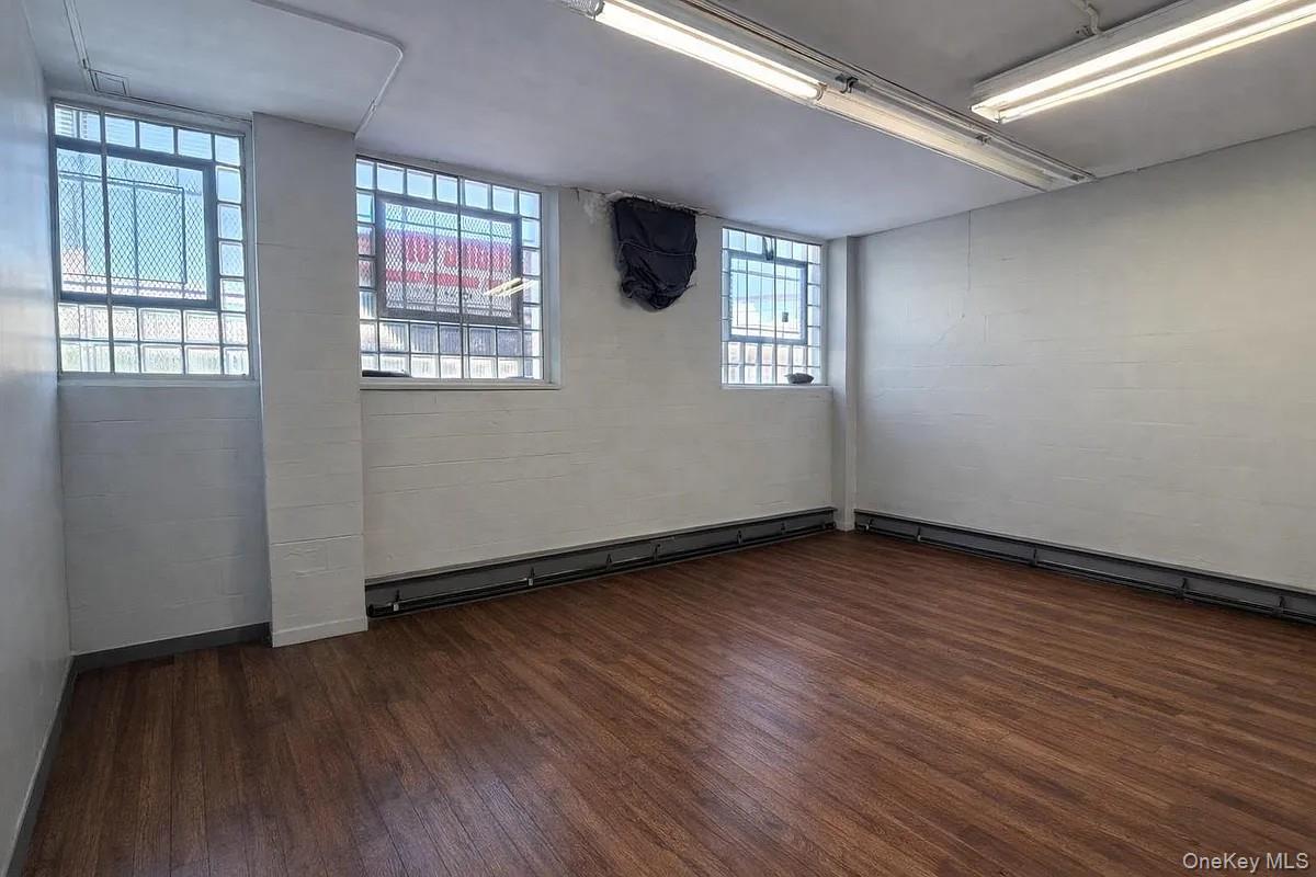 131-16 101st Avenue – For Sale photo 2