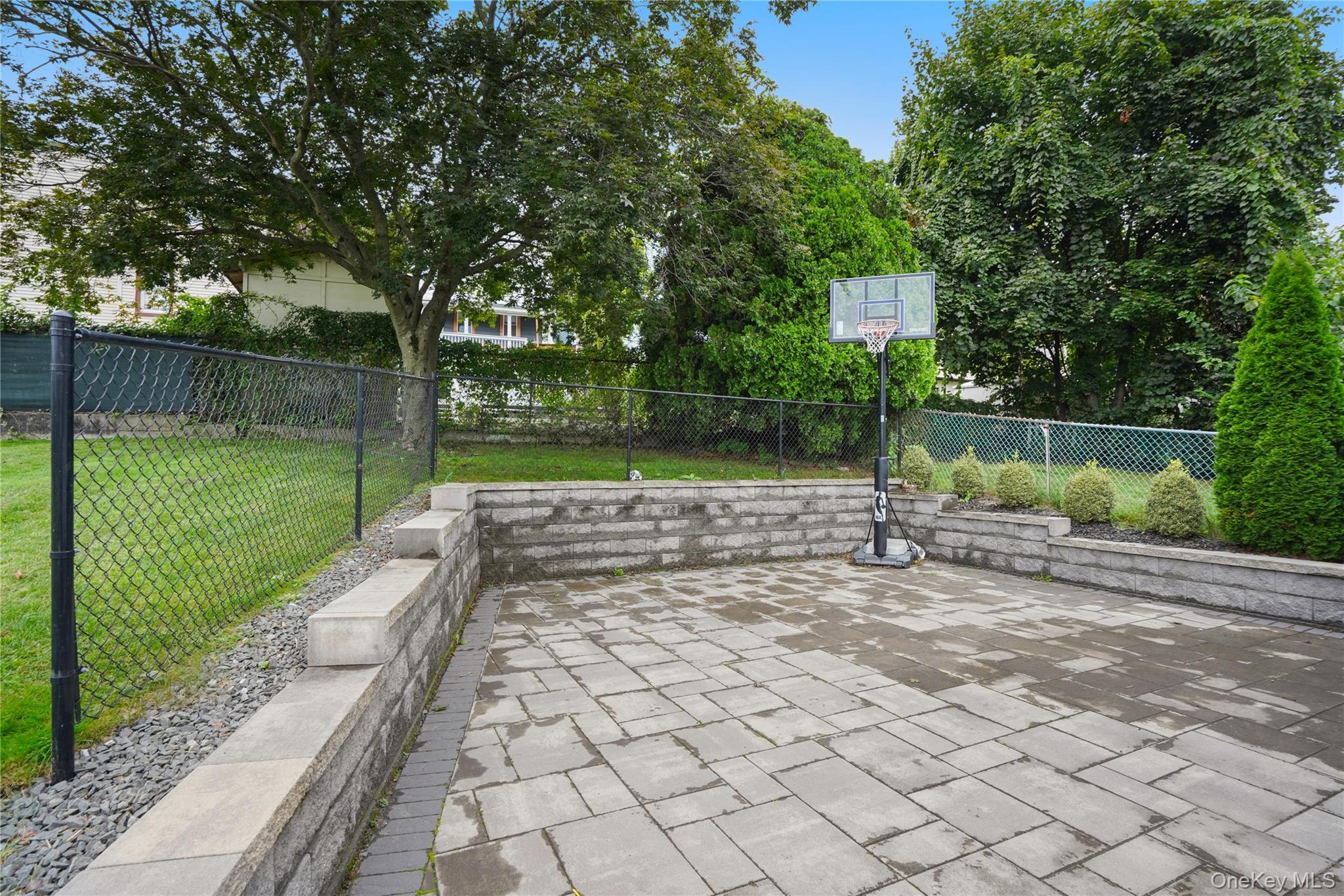 104 Maple Avenue – For Sale photo 21