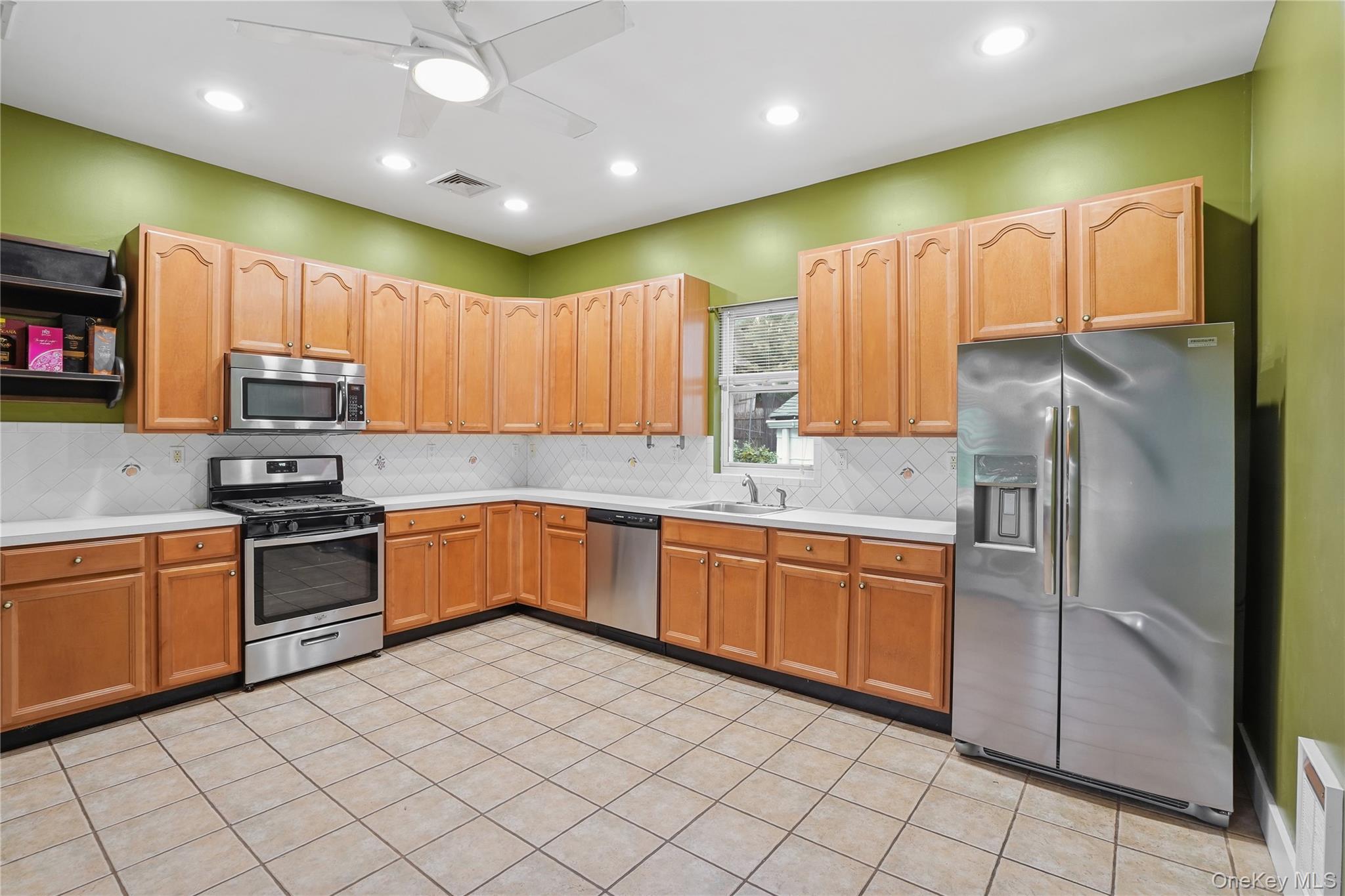 104 Maple Avenue – For Sale photo 5