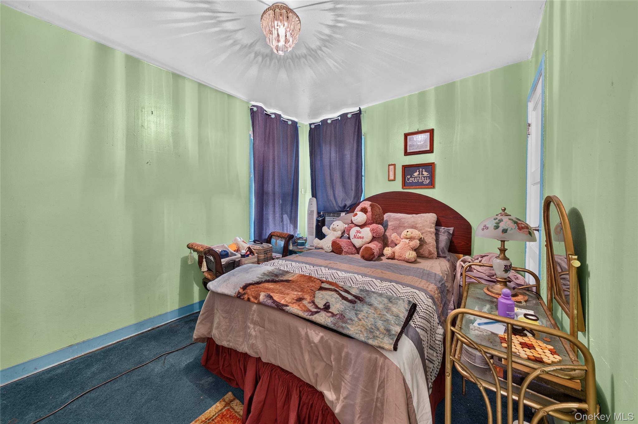 31 Circle Drive W – For Sale photo 10