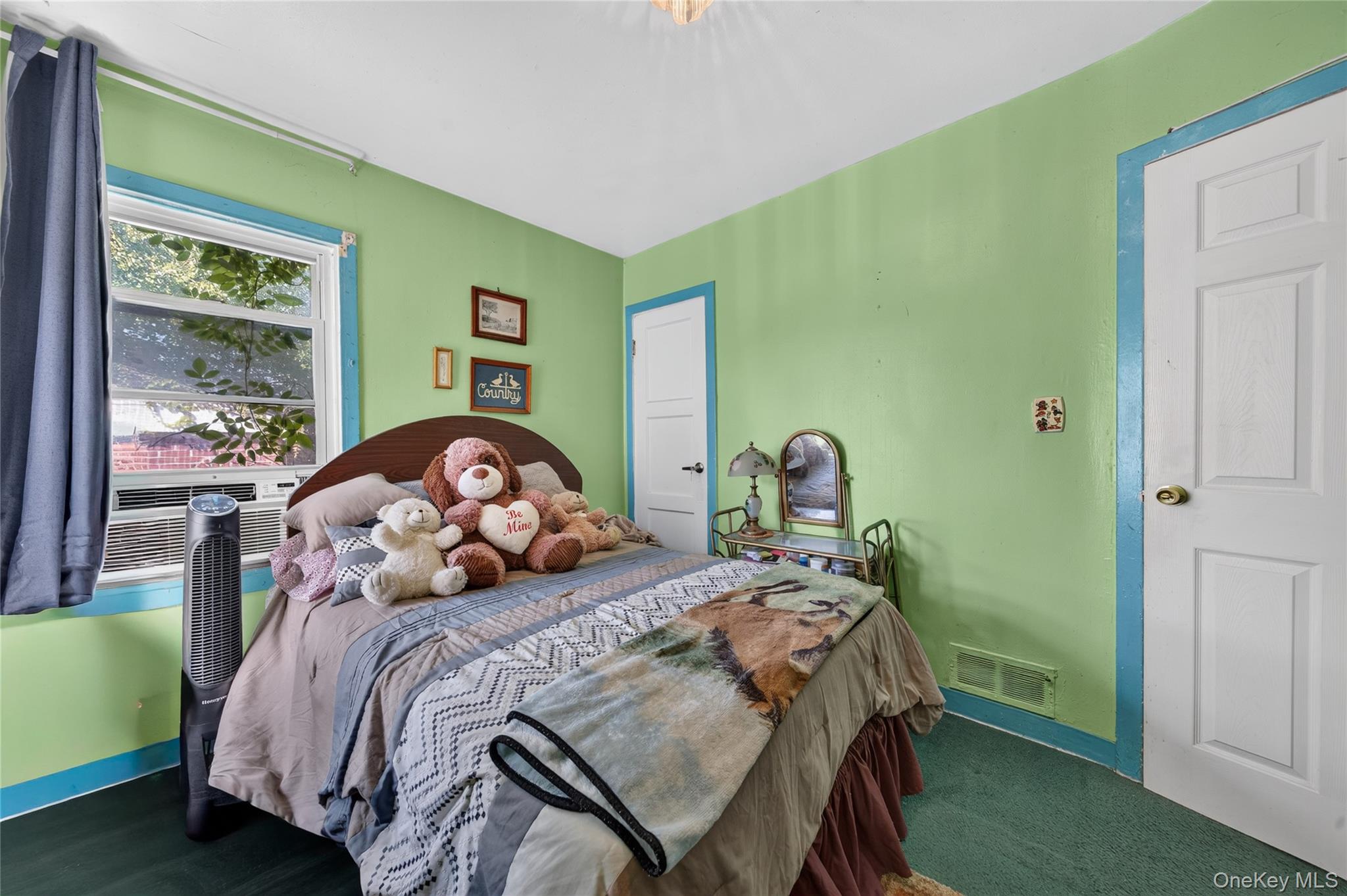 31 Circle Drive W – For Sale photo 9