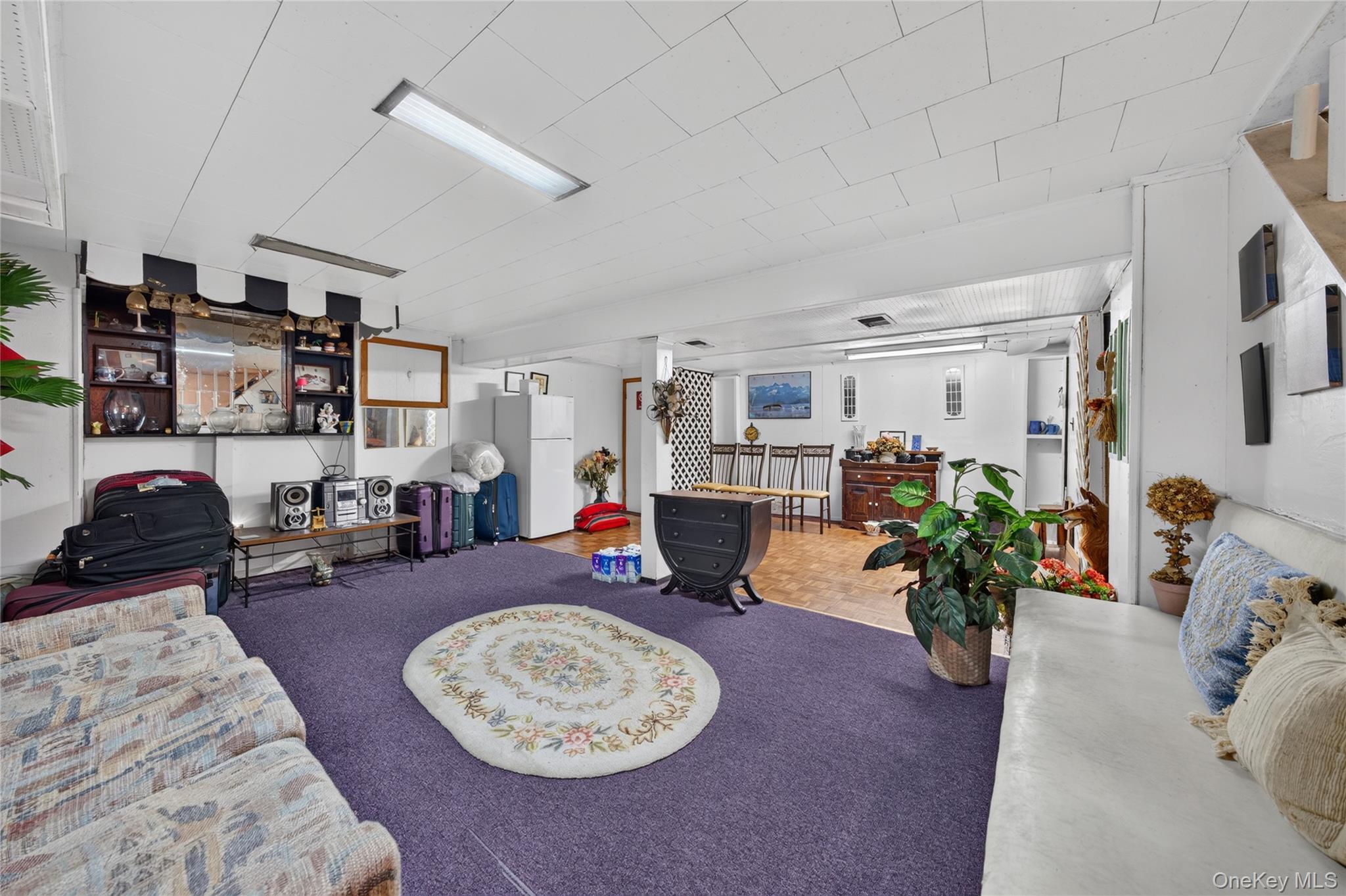 31 Circle Drive W – For Sale photo 16