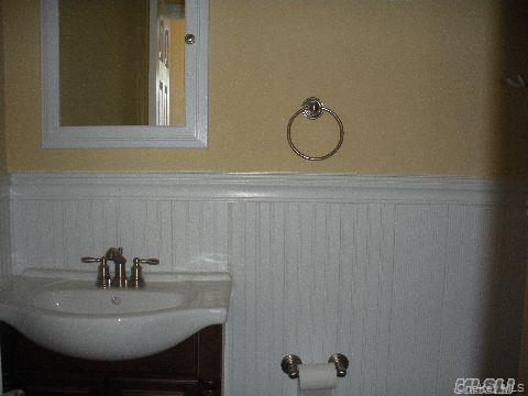 224 E Main Street, Unit Rear photo 6