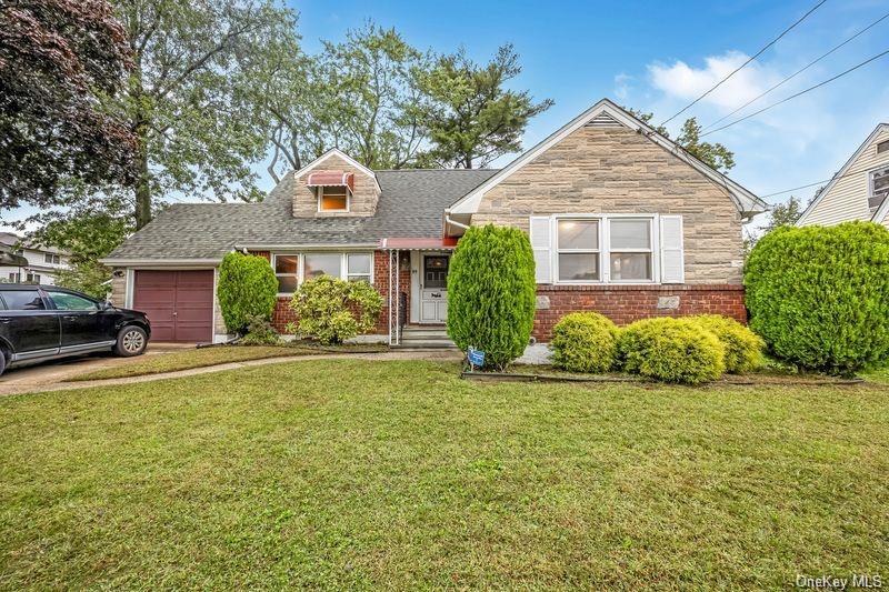 89 Catherine Avenue – For Sale