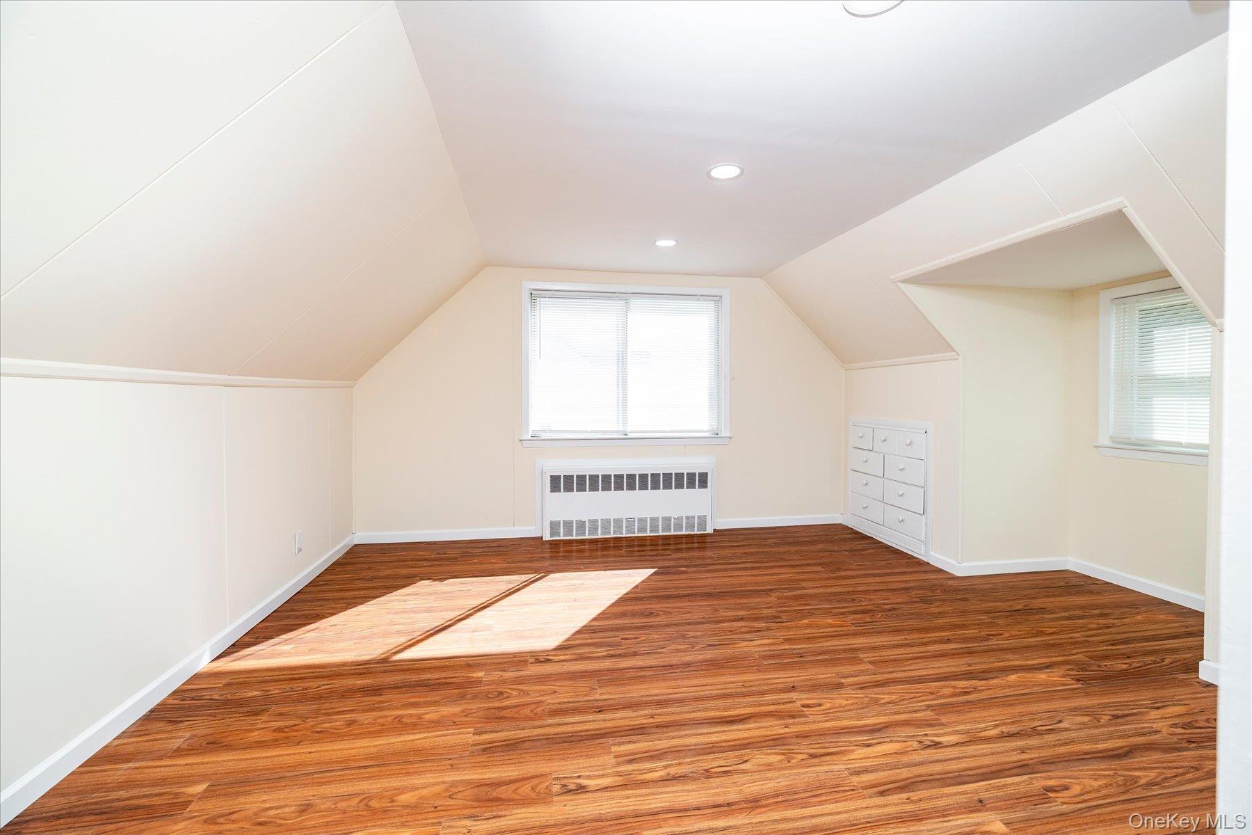 413 Greengrove Avenue – For Sale photo 16