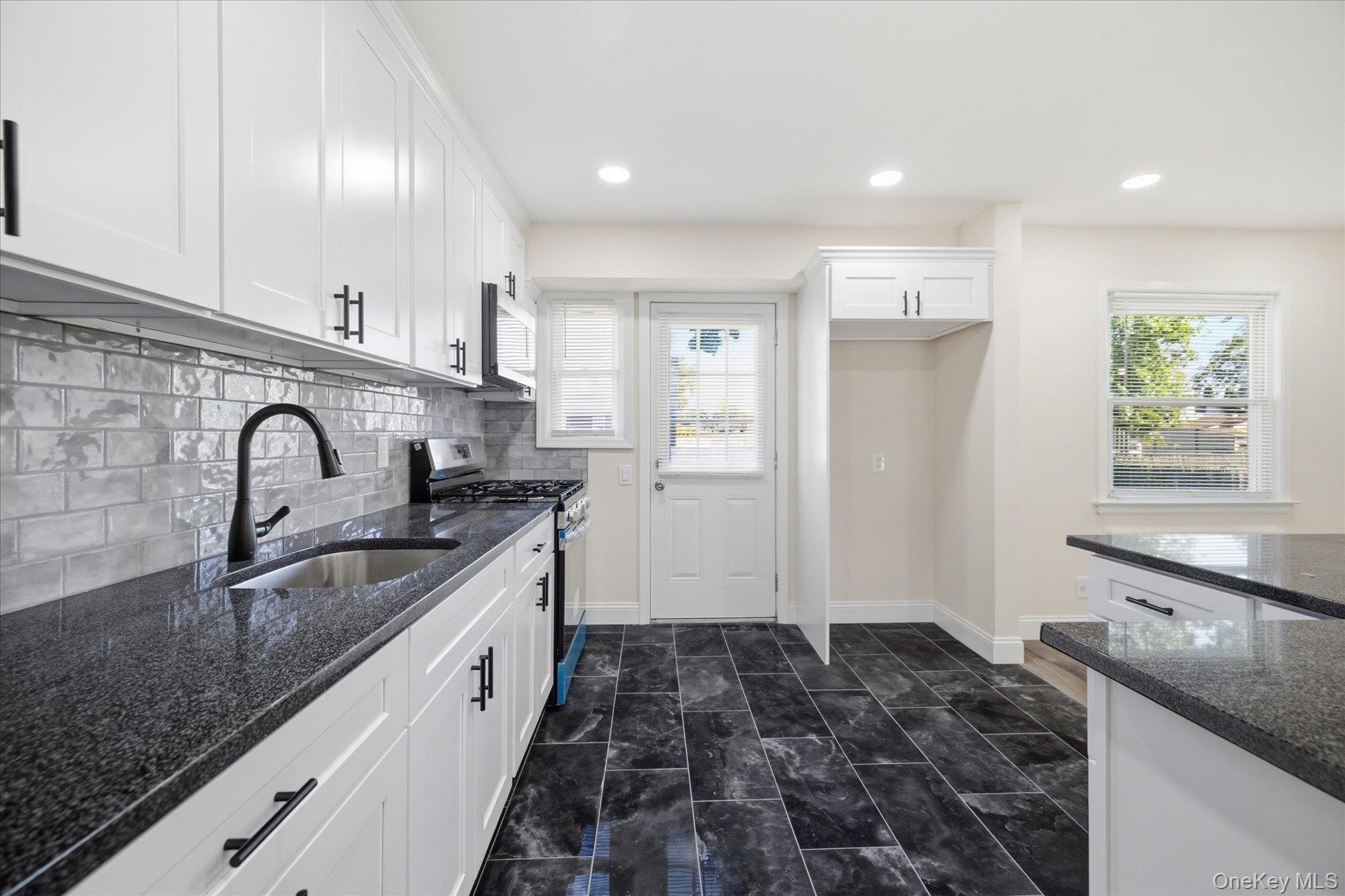 413 Greengrove Avenue – For Sale photo 30