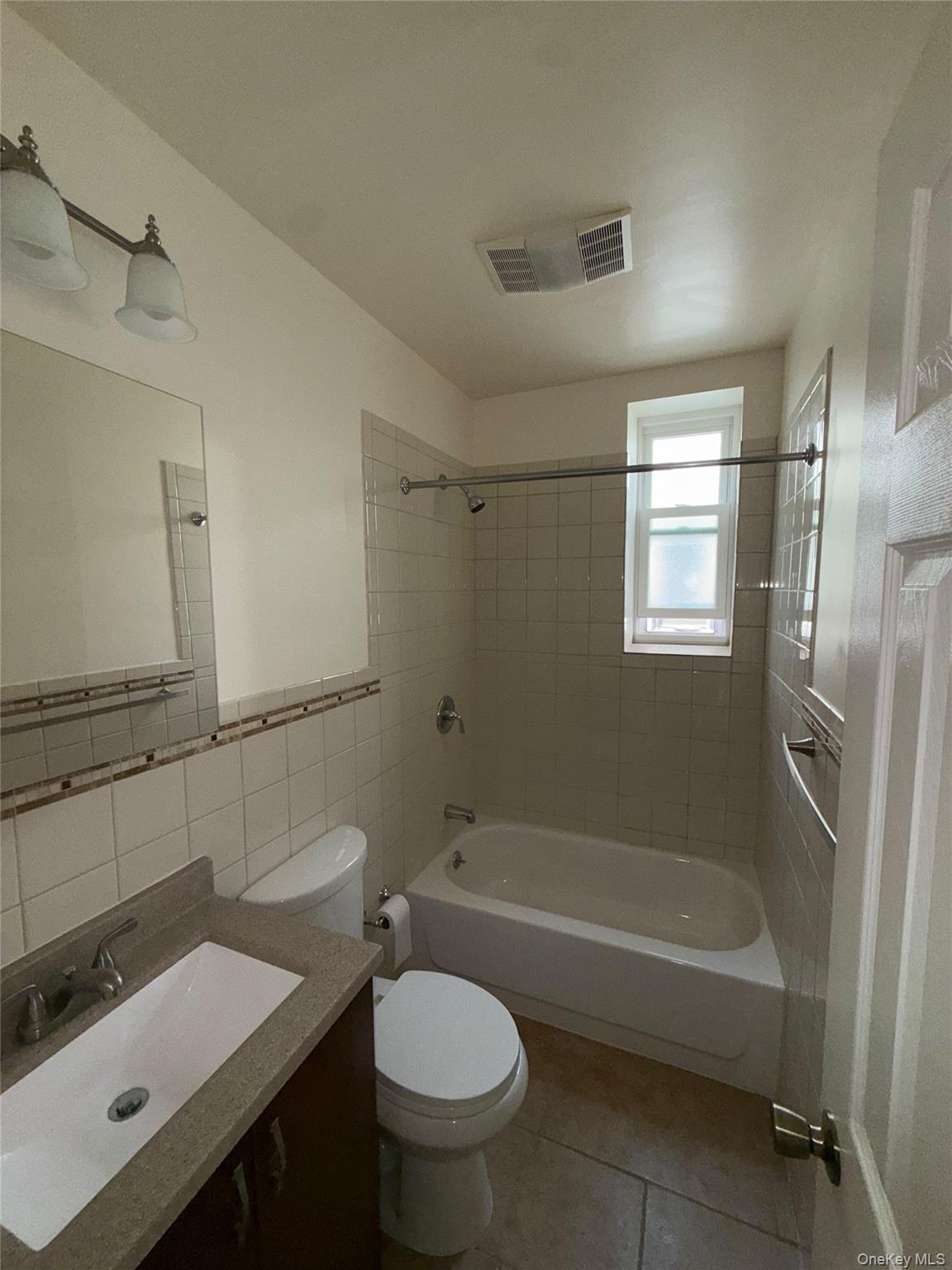 803 Saratoga Avenue – For Rent photo 2