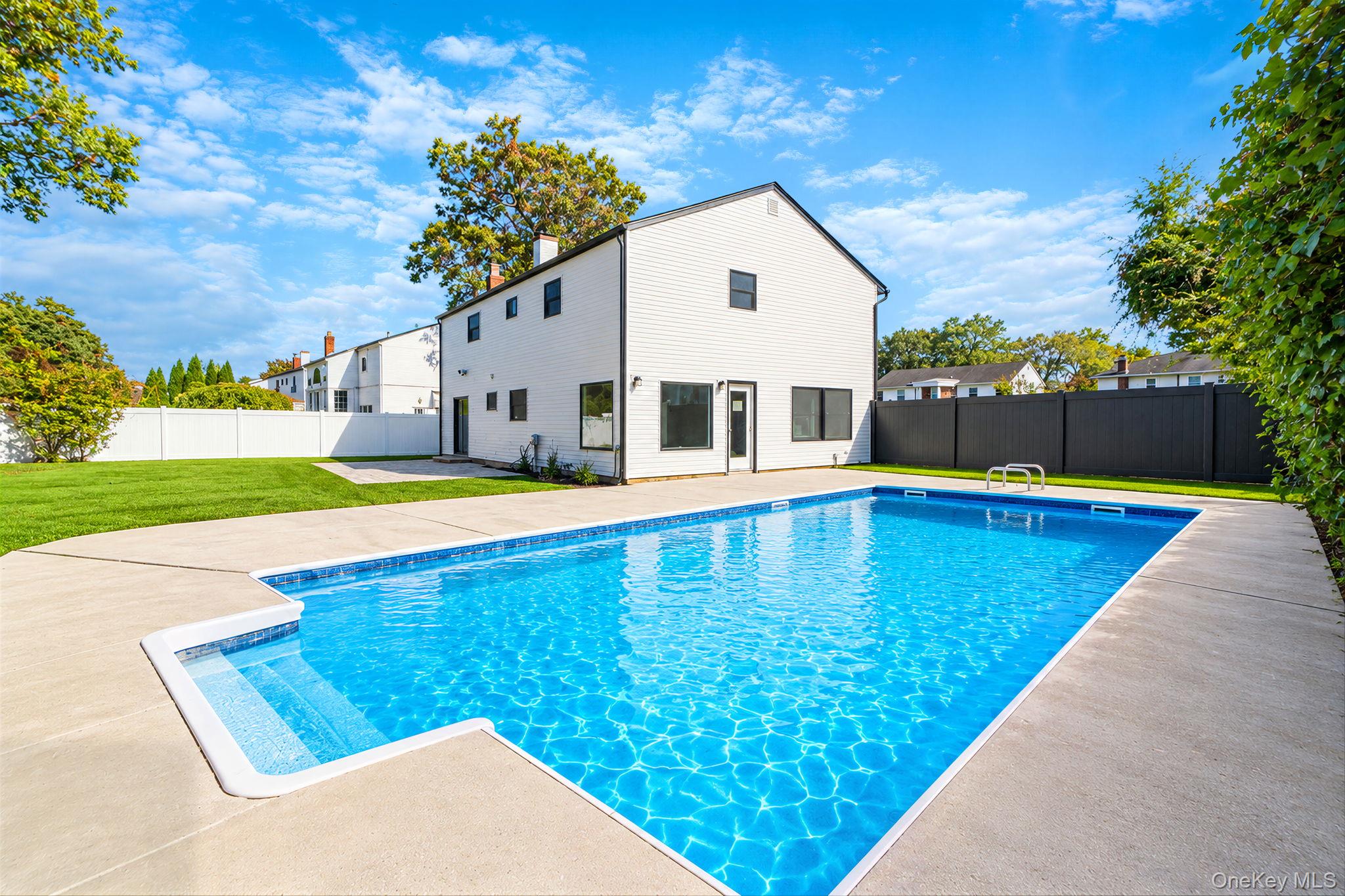 84 Empress Pines Drive – For Sale photo 3