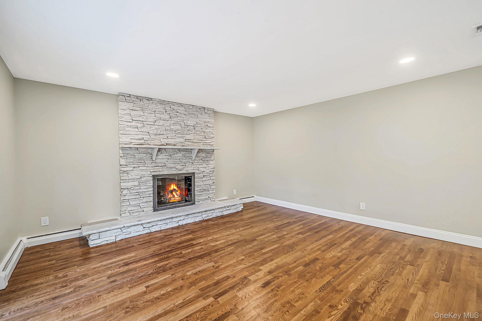 84 Empress Pines Drive – For Sale photo 14