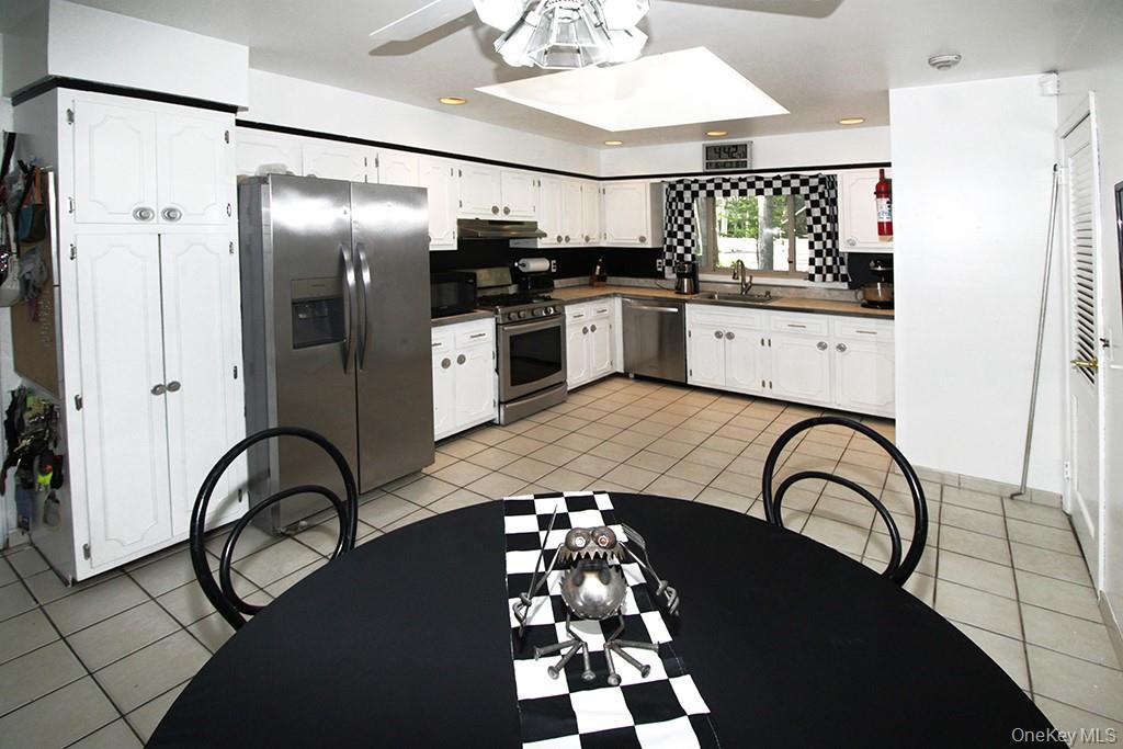 16 Argyle Place – For Sale photo 13