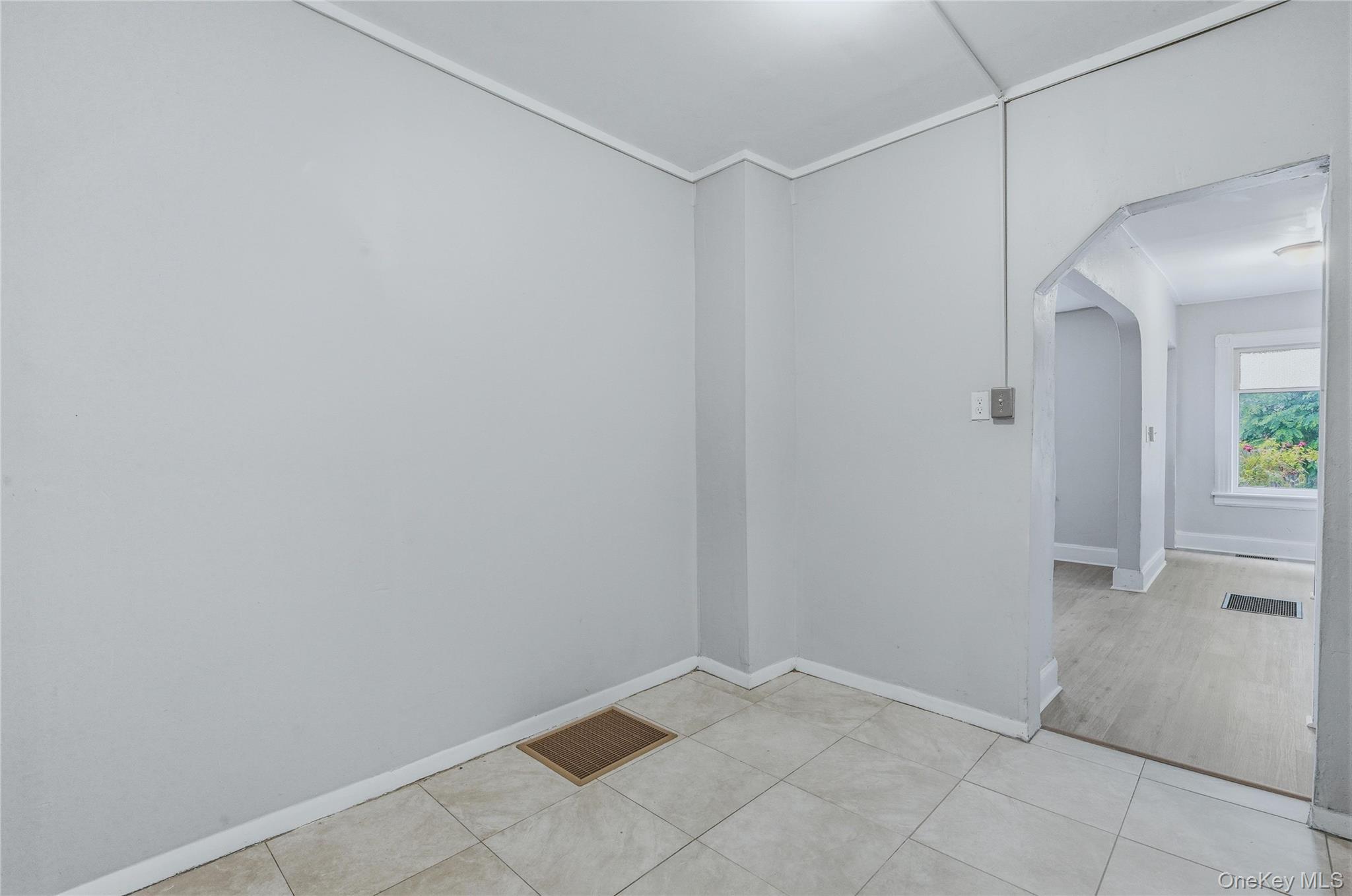 70 Van Deusen Street – For Sale photo 13