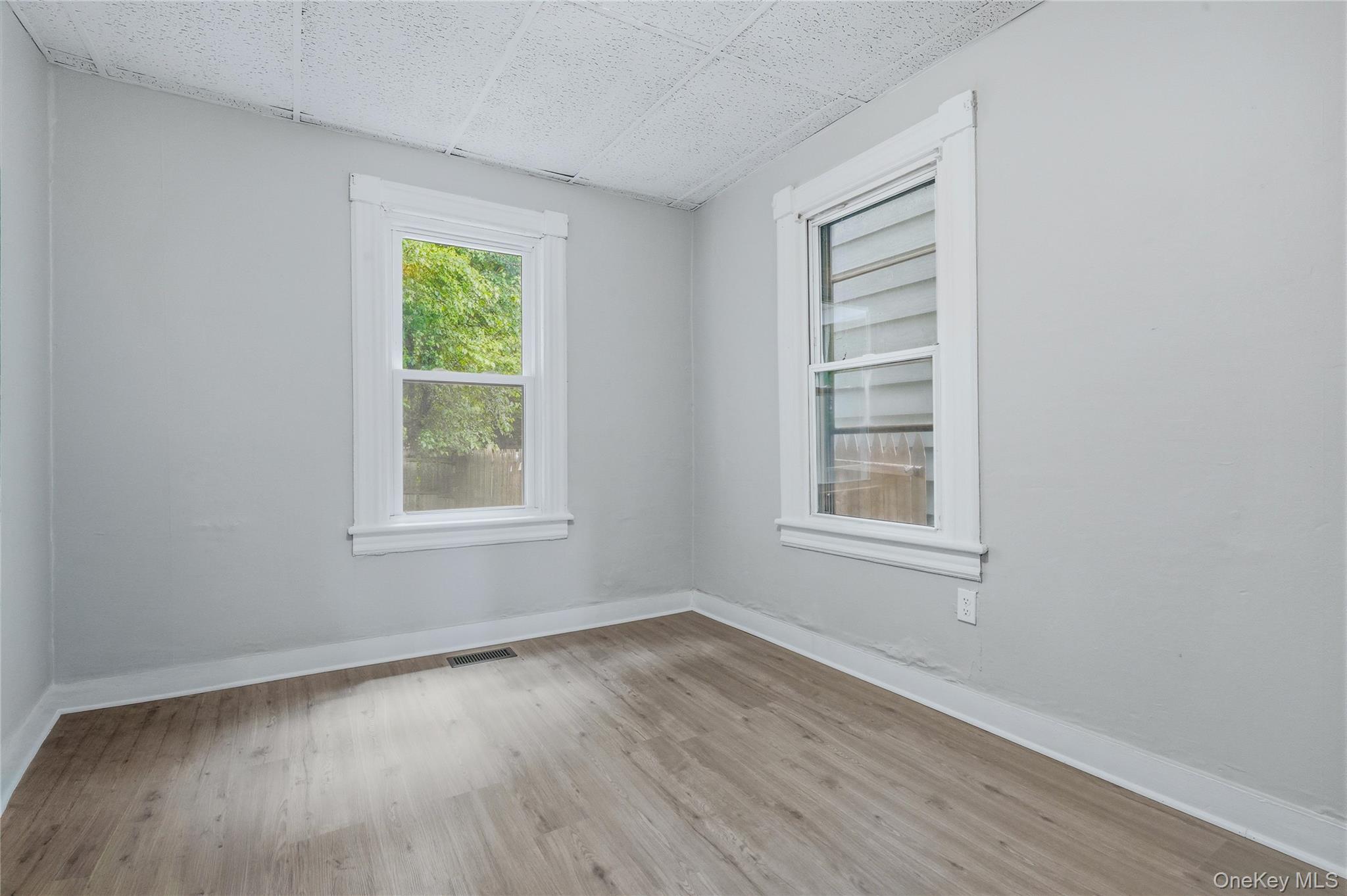 70 Van Deusen Street – For Sale photo 3