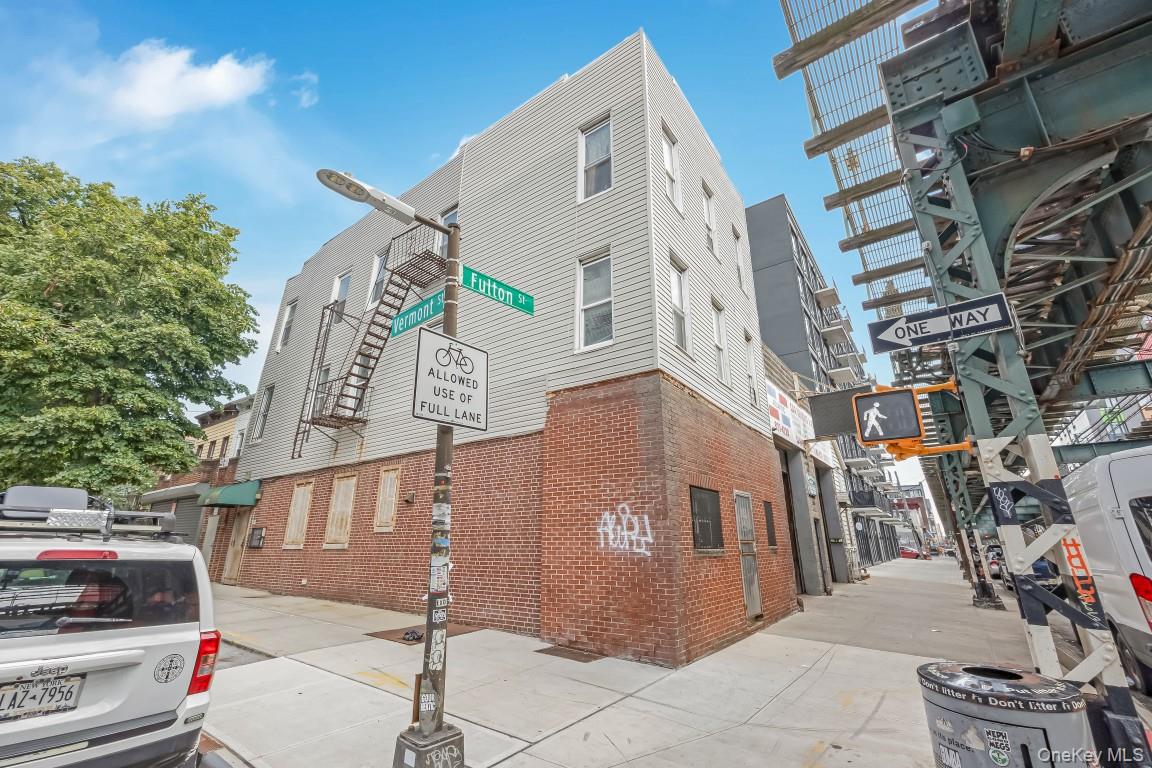 2693 Fulton Street – For Sale