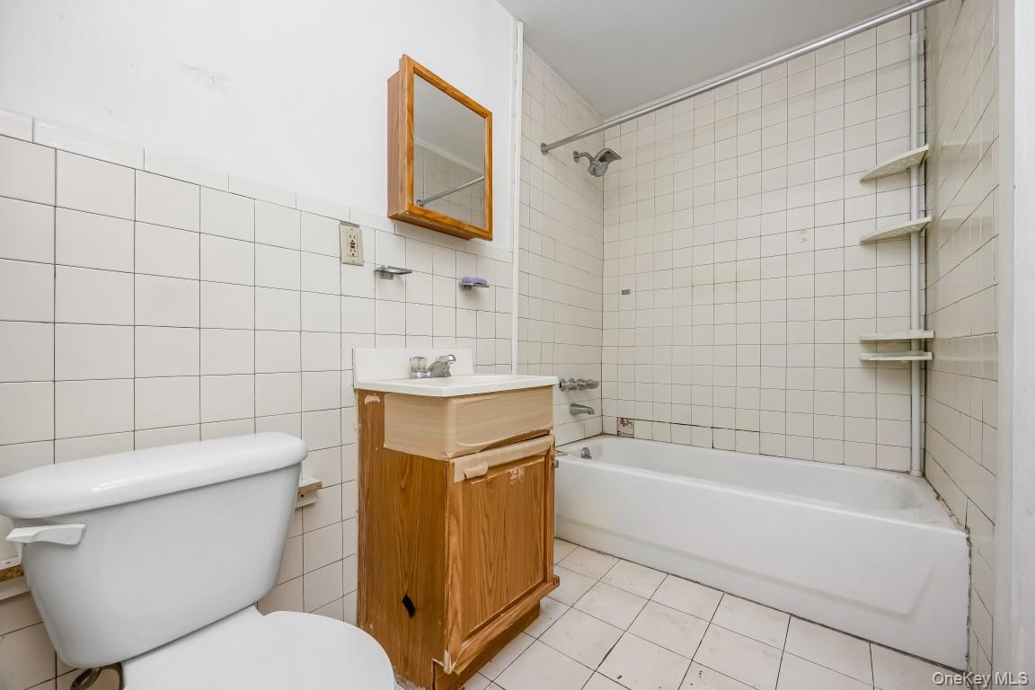 2693 Fulton Street – For Sale photo 12