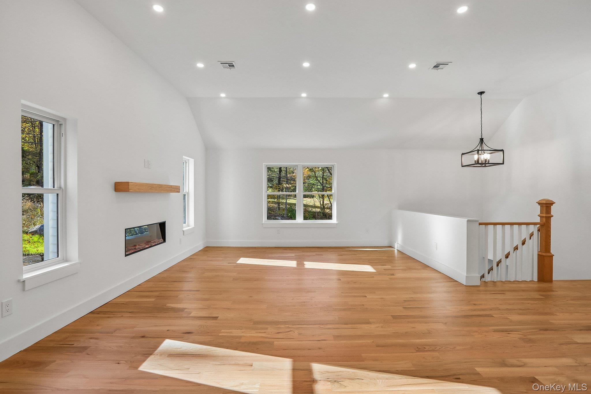 62 Sherwood Hill Rd – For Sale photo 9