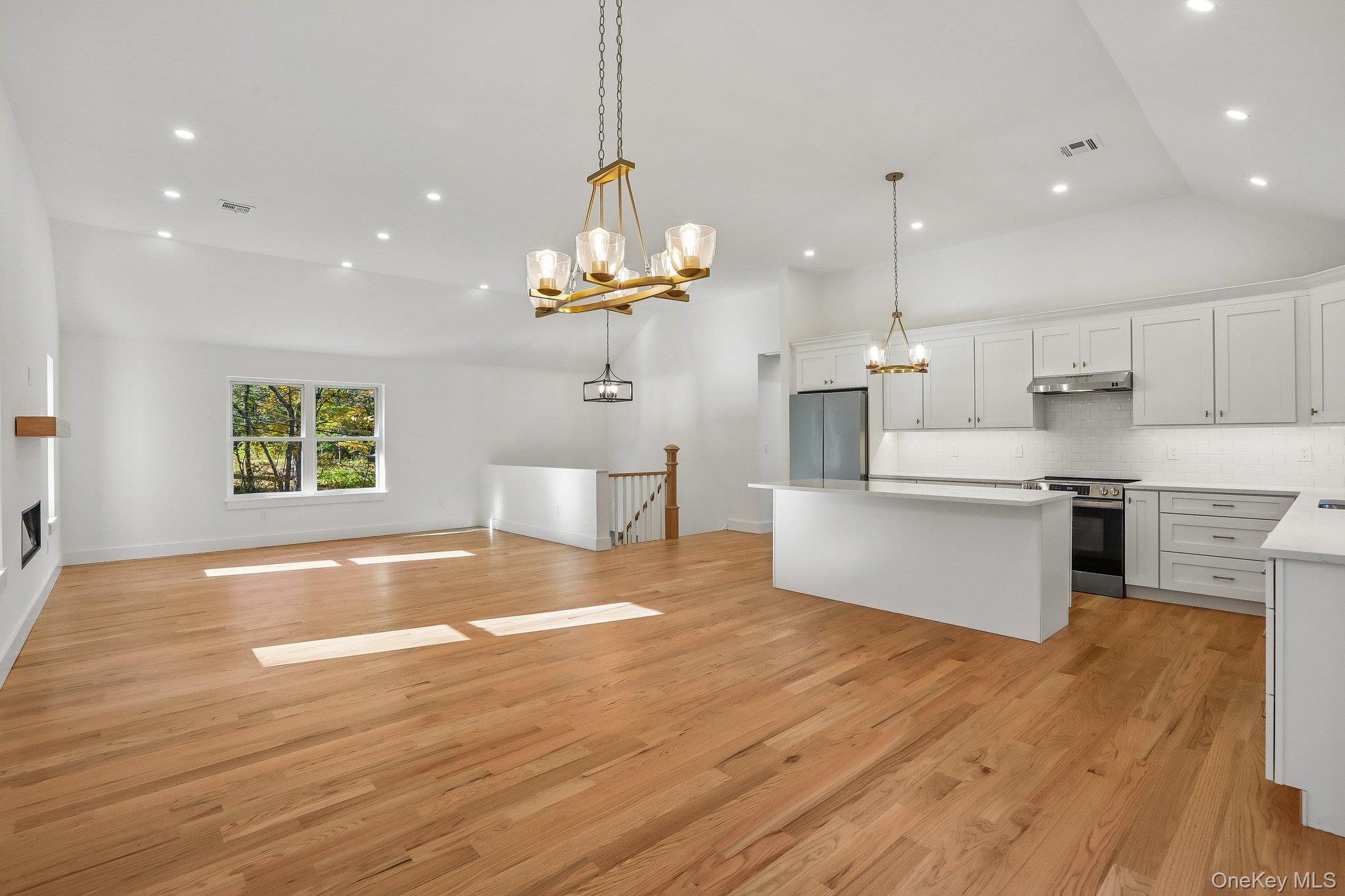 62 Sherwood Hill Rd – For Sale photo 8