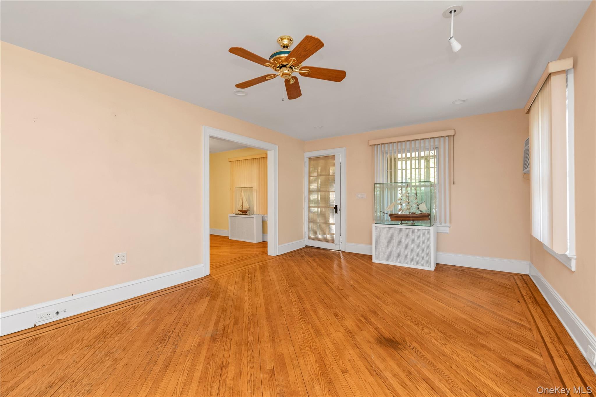 63 Oak Street – For Sale photo 4