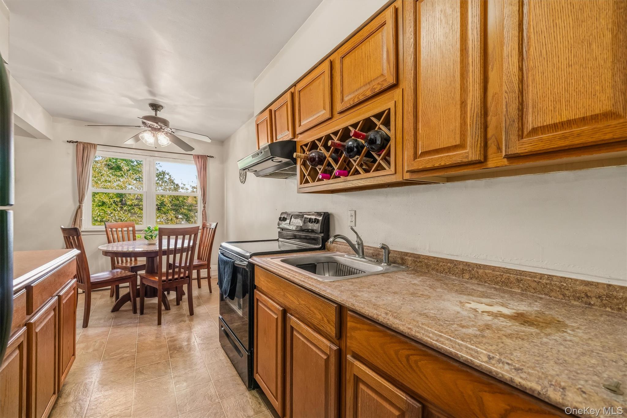 50 Cromwell Terrace, Unit 6 photo 15
