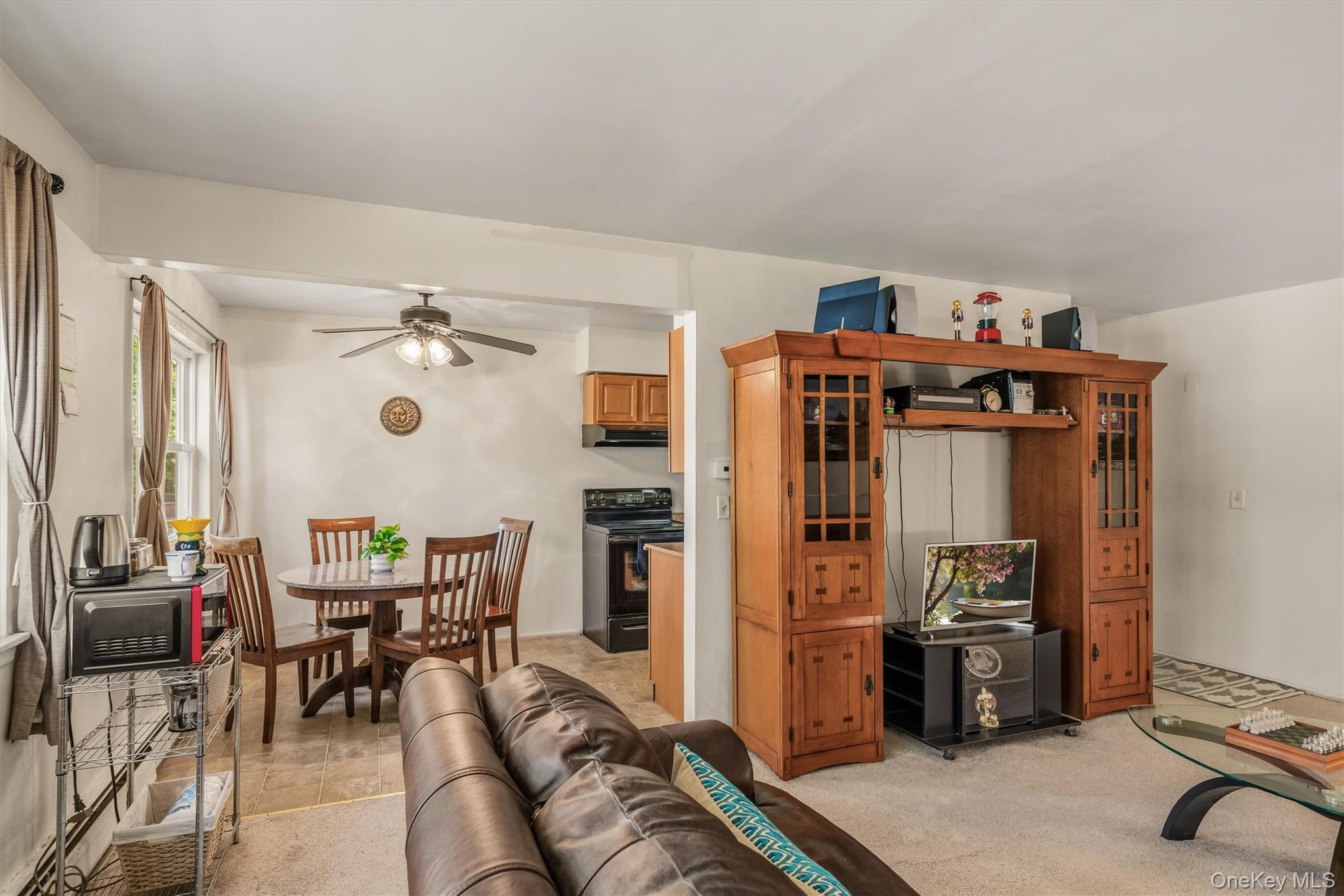 50 Cromwell Terrace, Unit 6 photo 8