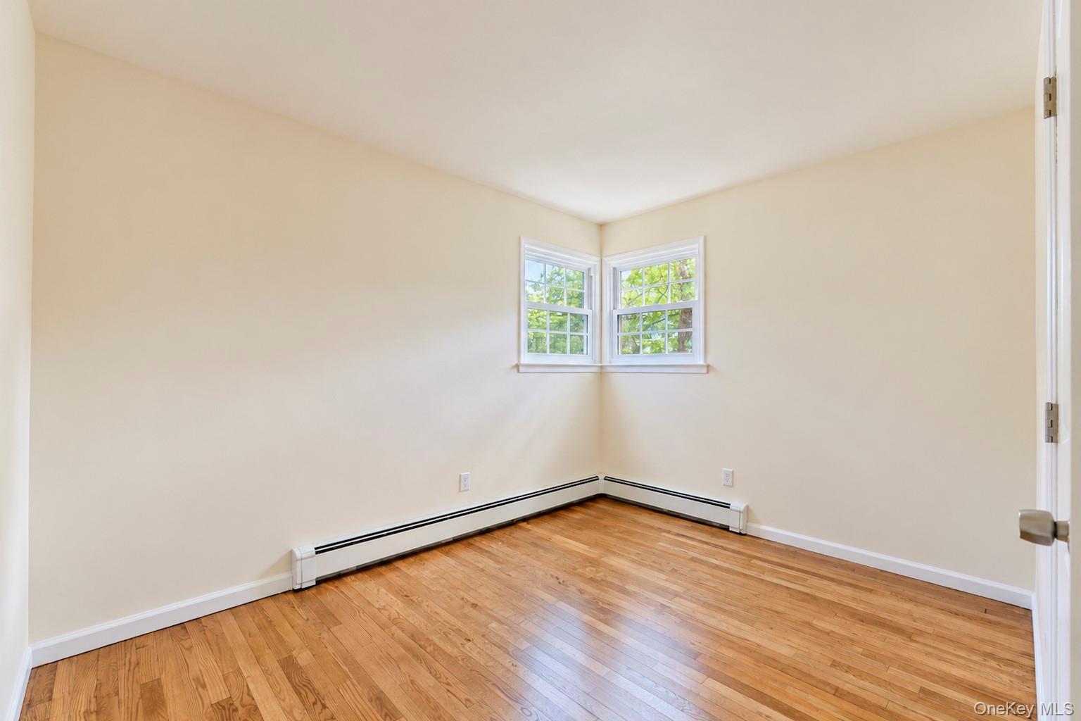 124 Officials Avenue – For Sale photo 31