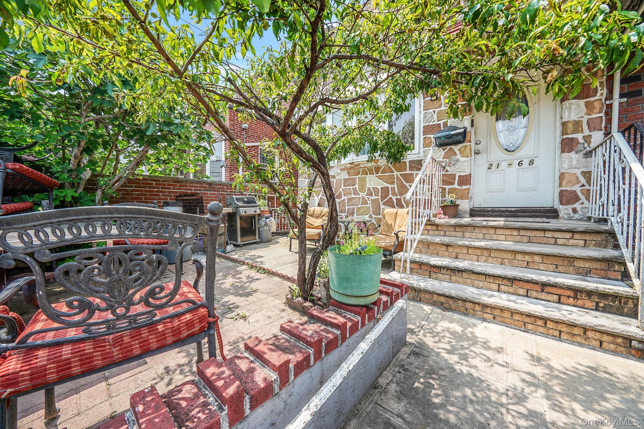2168 37th Street – For Sale photo 25
