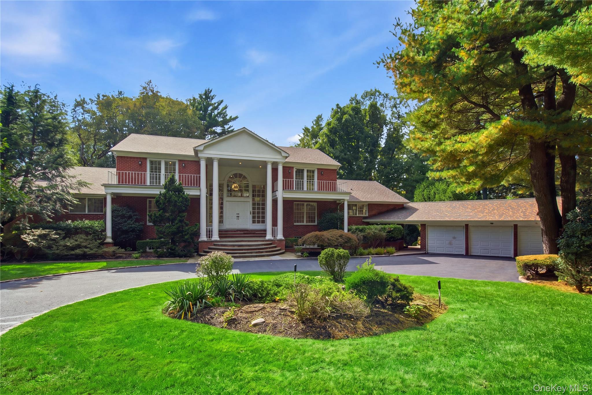 14 Pheasant Hill Lane – For Sale