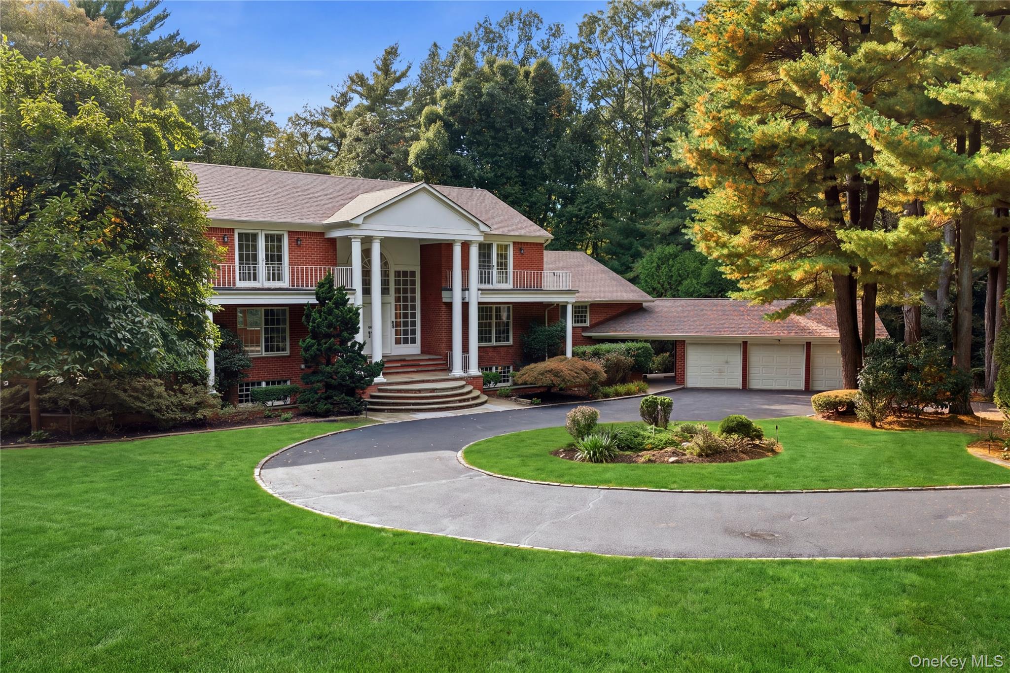 14 Pheasant Hill Lane – For Sale photo 2