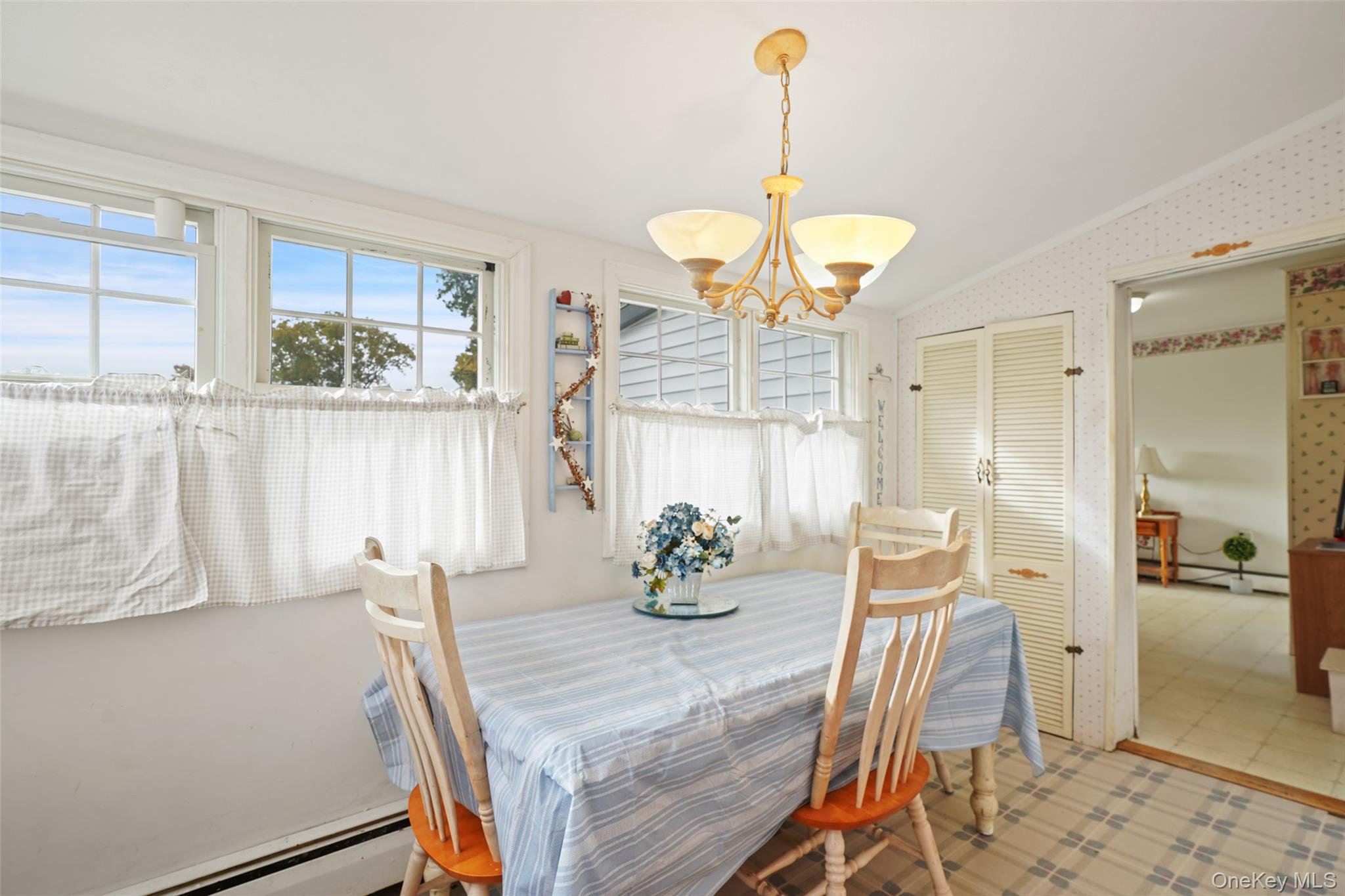 3315 Lookout Street – For Sale photo 12