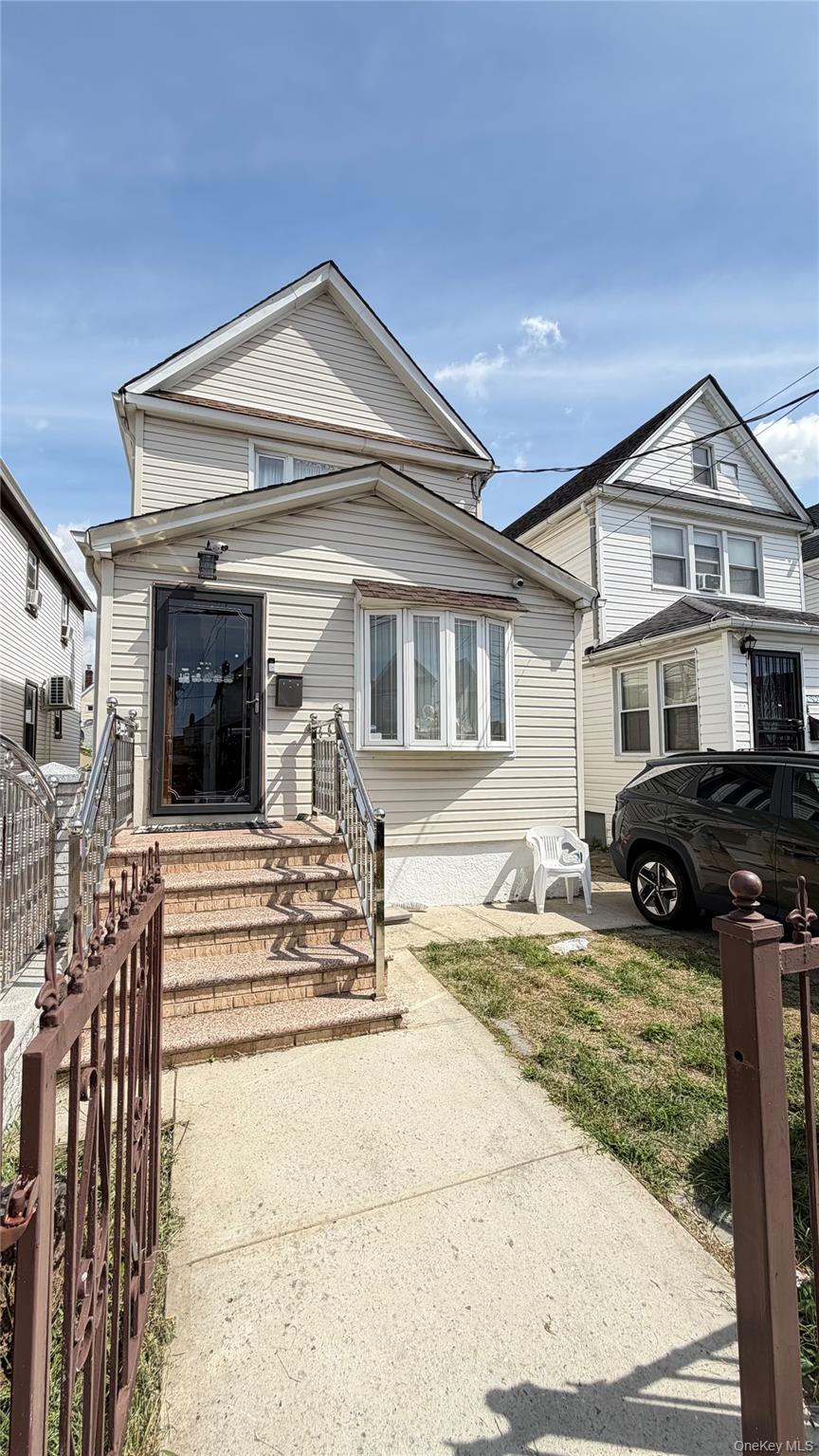 10935 132nd Street – For Sale
